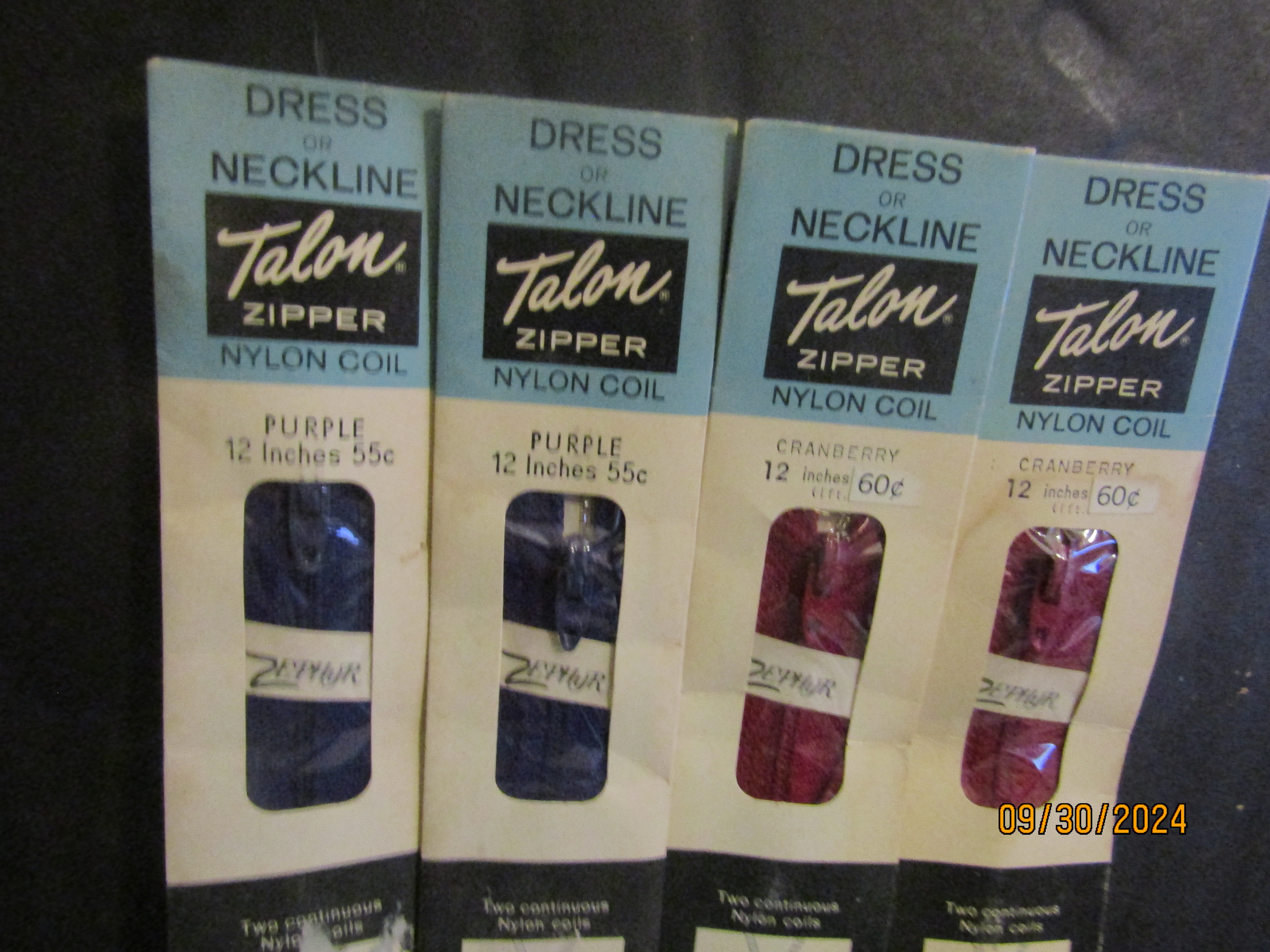 Talon Purple/Cranberry Dress/Neckline Zippers Set