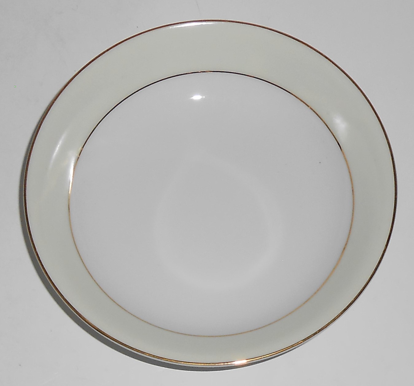 Narumi Porcelain China Japan Gold Band Fruit Bowl