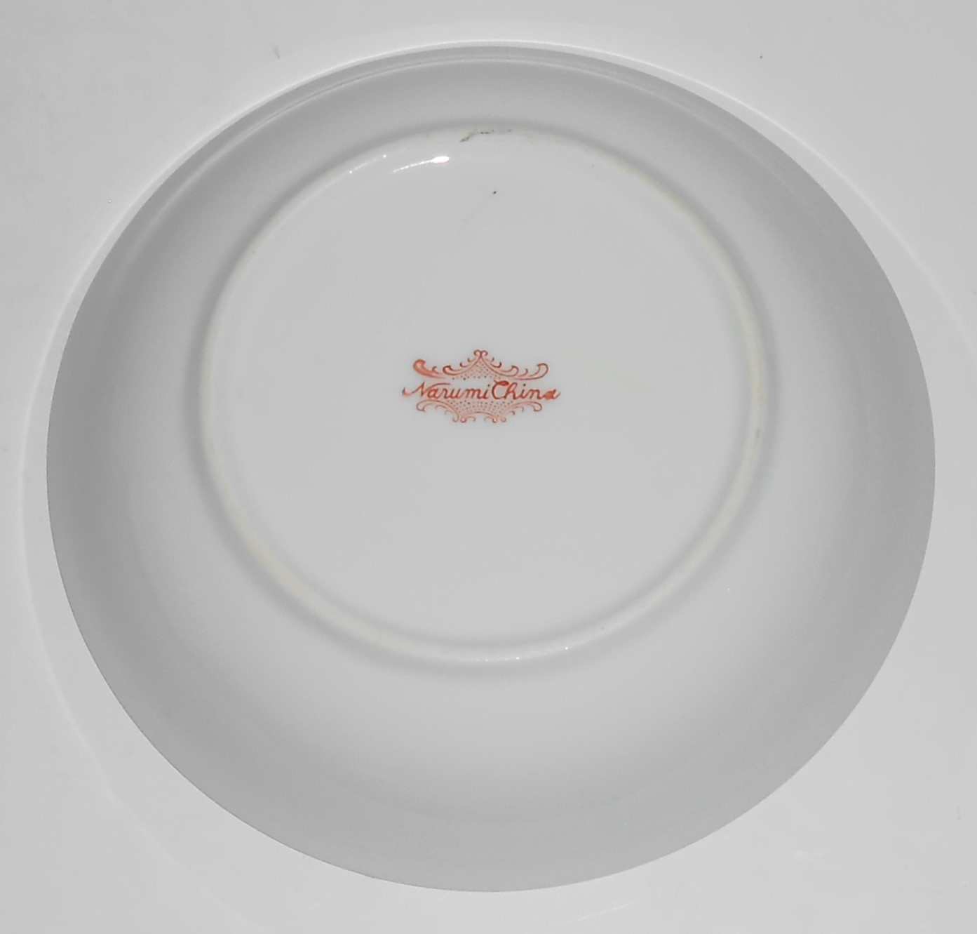 Narumi Porcelain China Japan Gold Band Fruit Bowl
