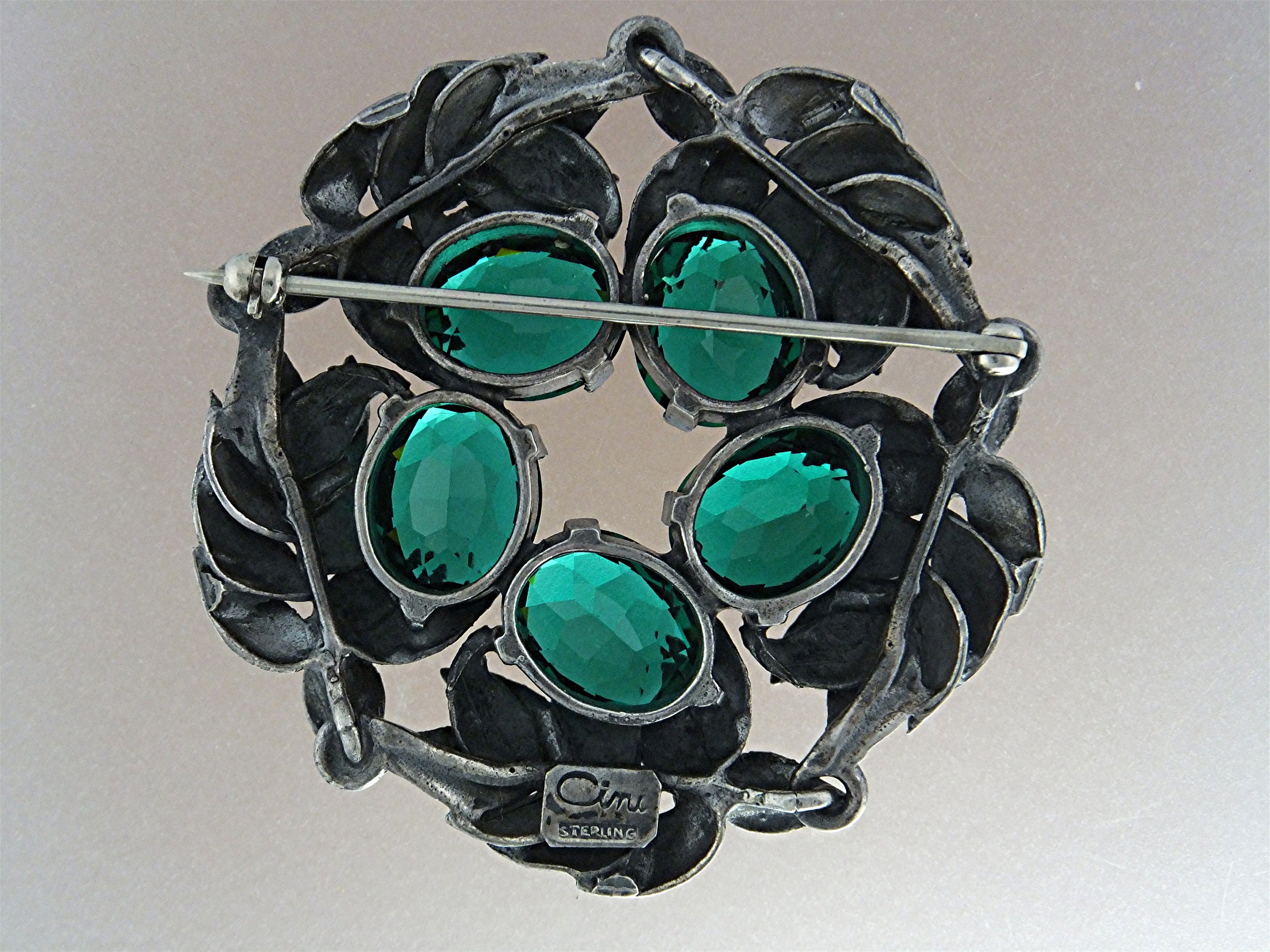 Brooch Pin Sterling Silver Green Glass CINI