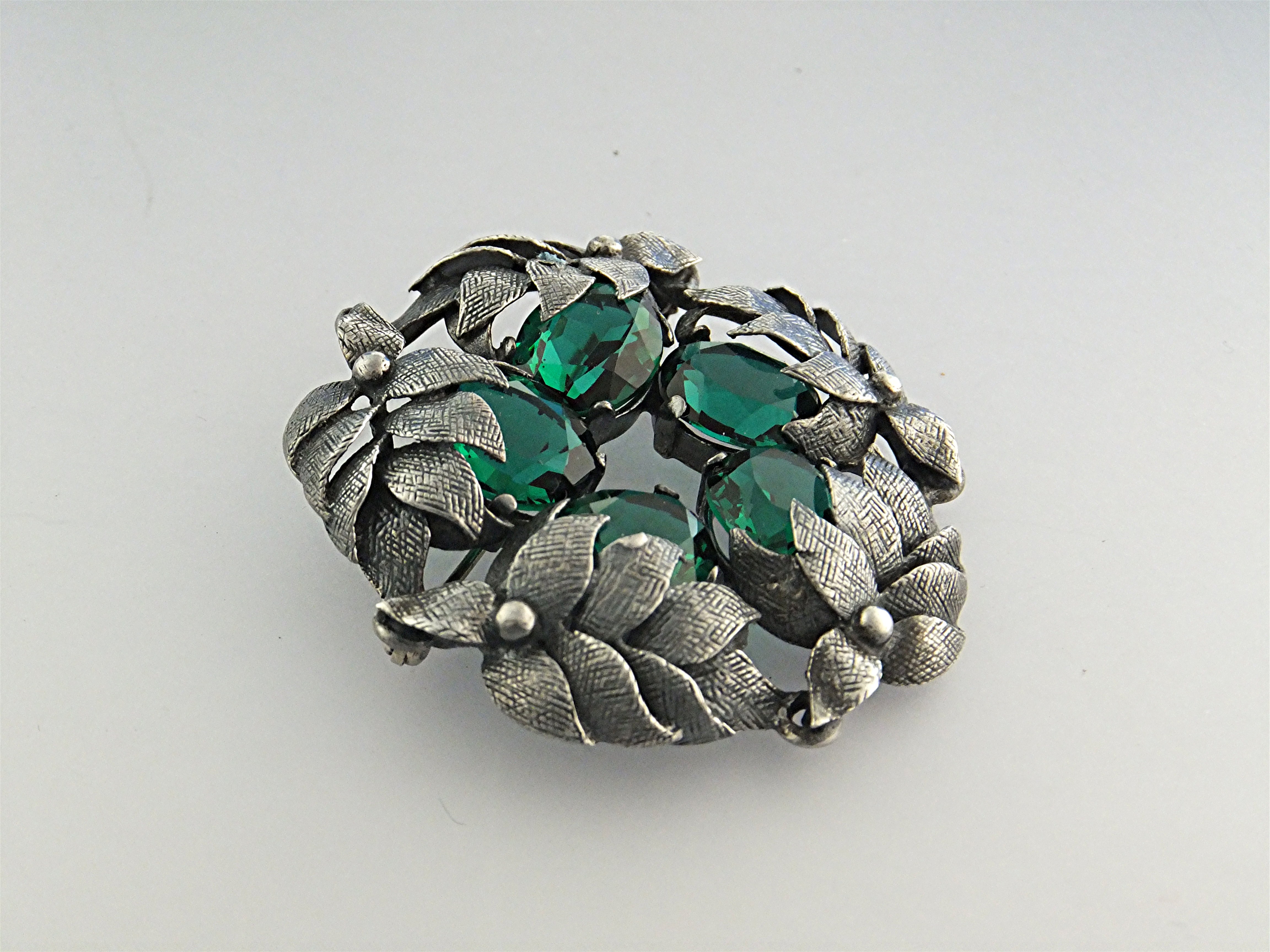 Brooch Pin Sterling Silver Green Glass CINI