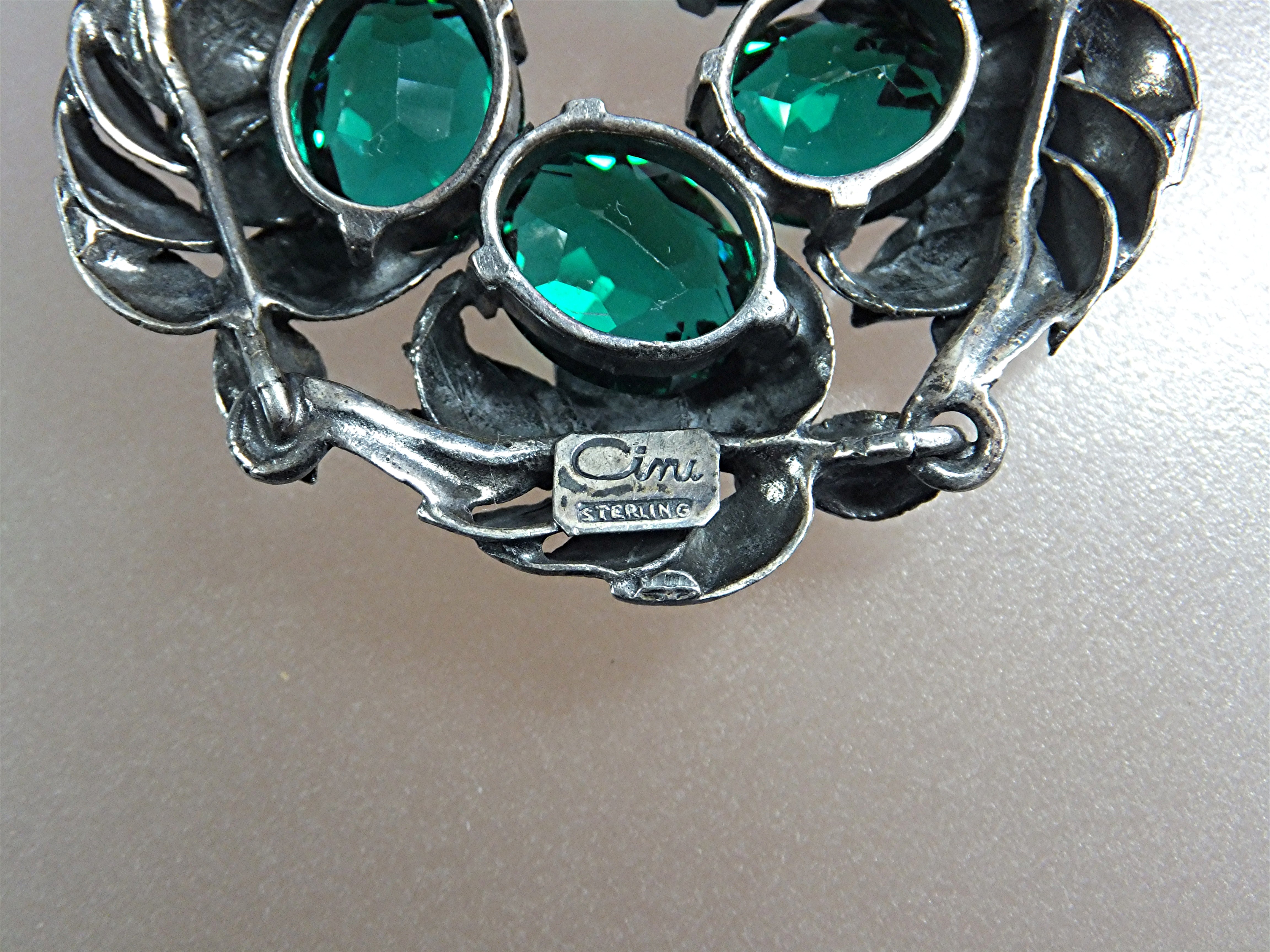 Brooch Pin Sterling Silver Green Glass CINI