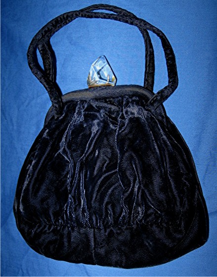 Purse 50s Lucite Dark Blue Velvet Catch USA