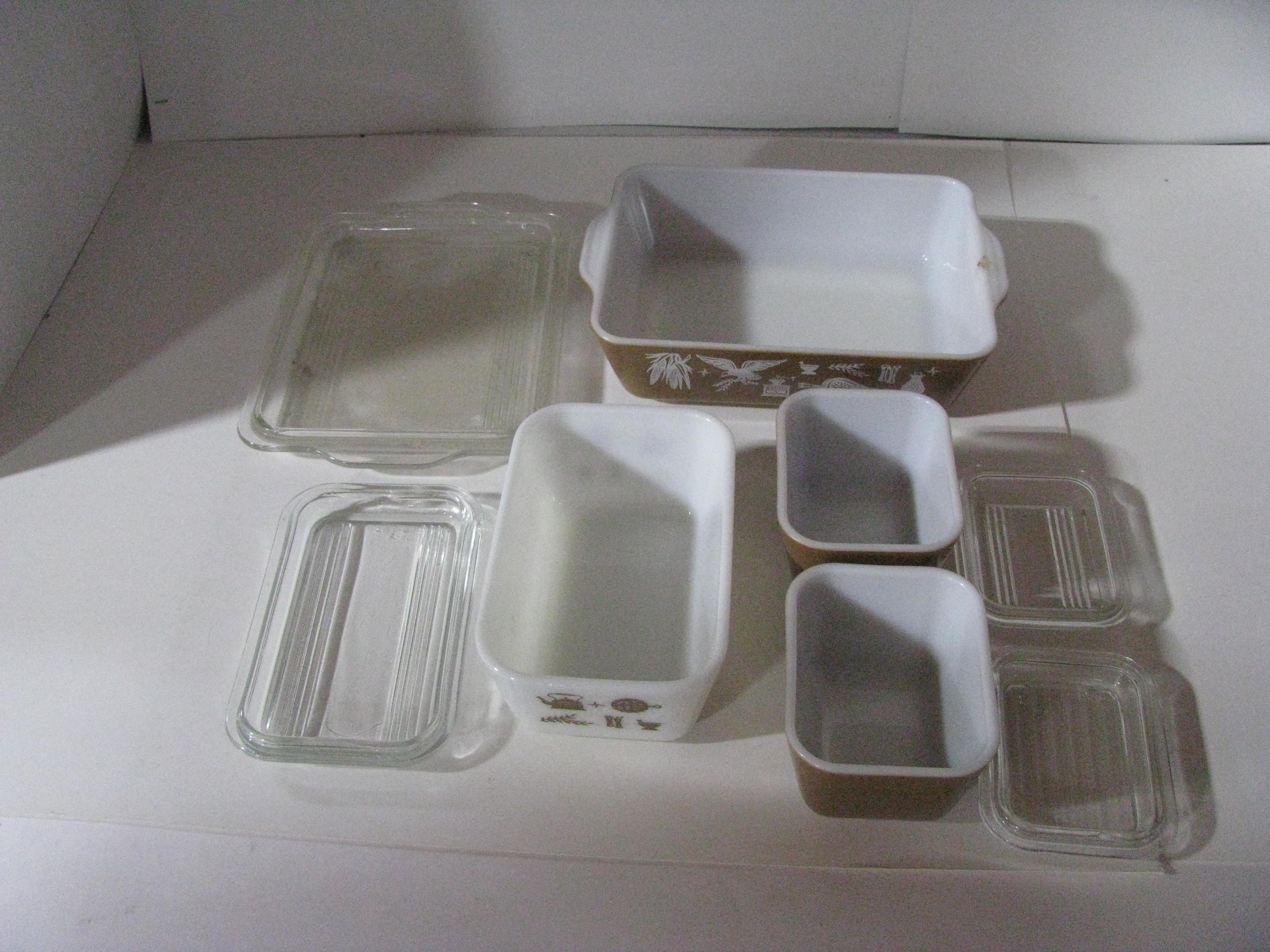 Vintage Pyrex Refrigerator Set Early American