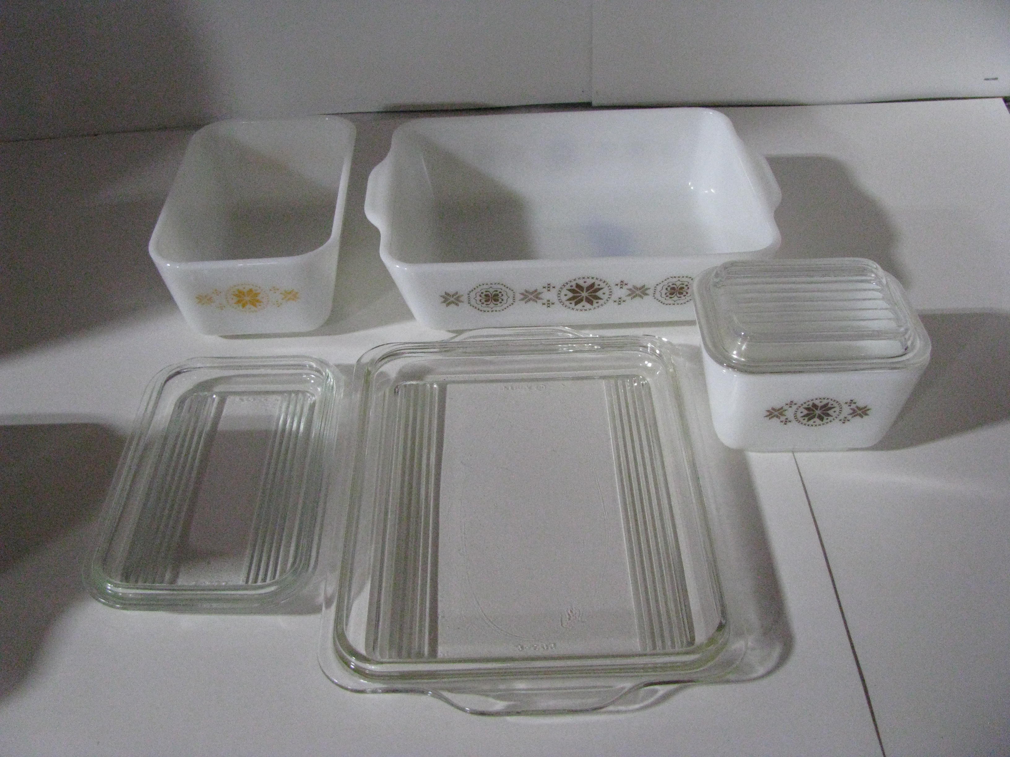 Vintage Pyrex Town and Country Refrigerator Set