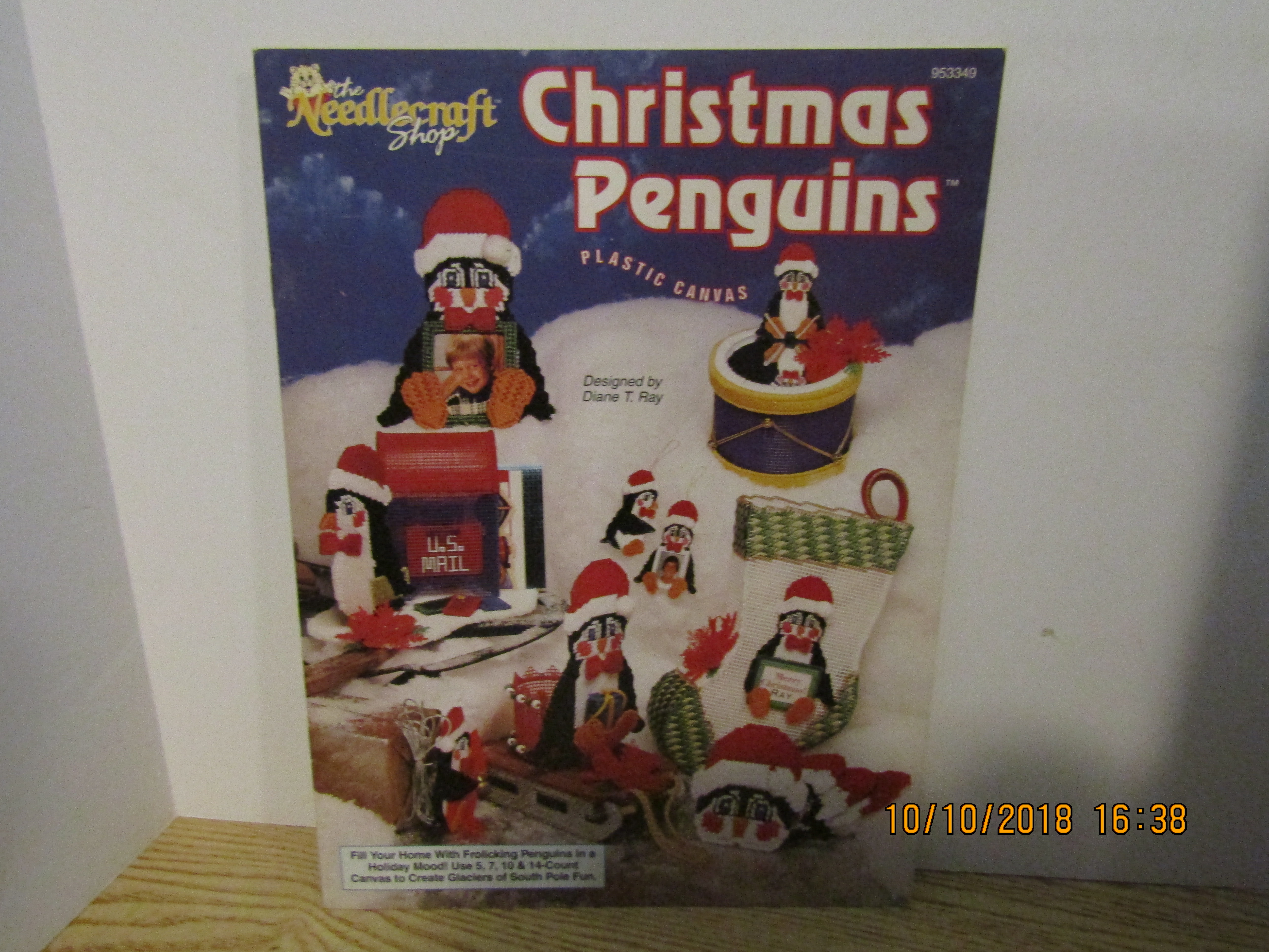 NeedlecraftShop PlasticCanvas ChristmasPenguins #953349