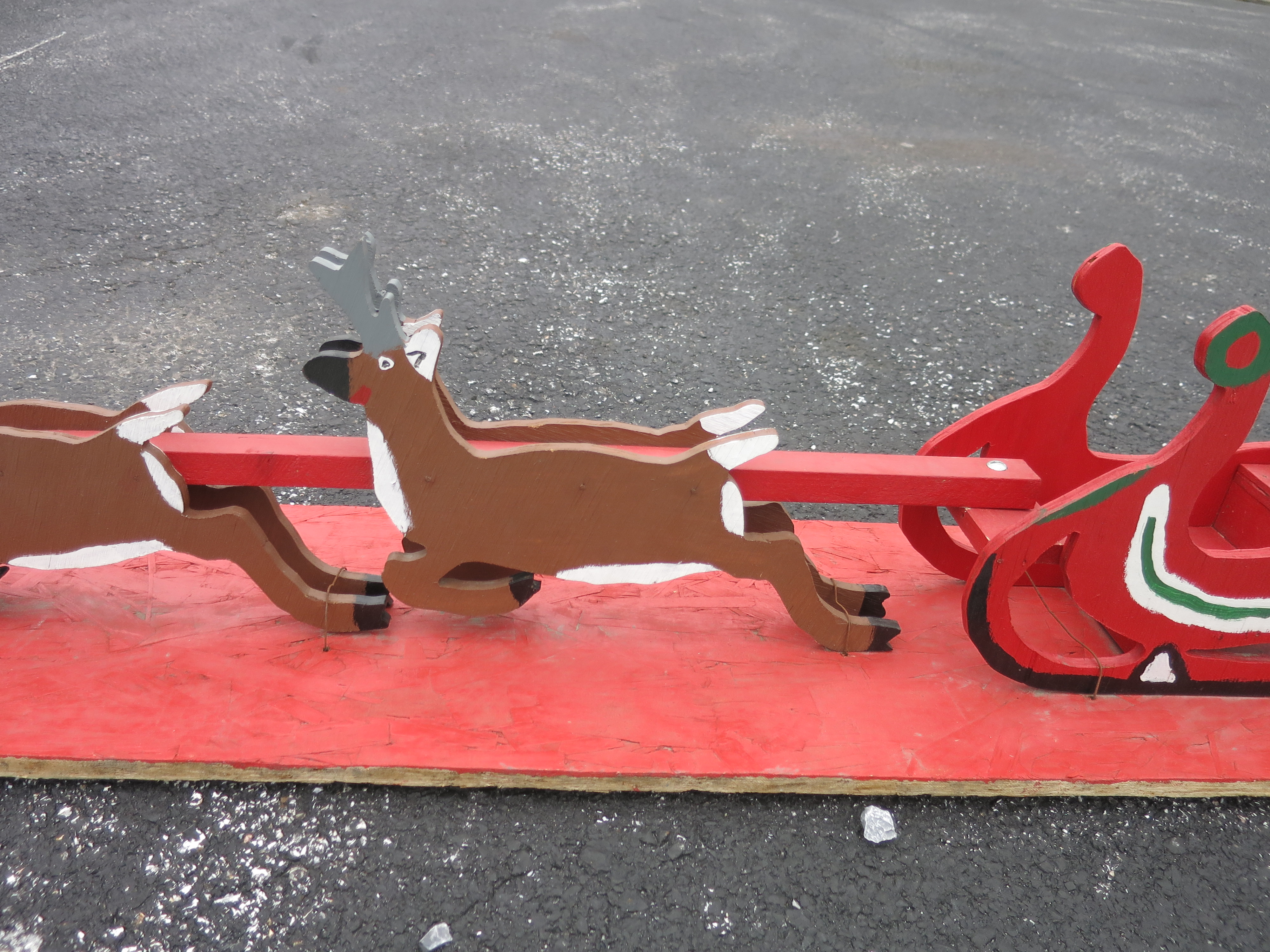 Hand Crafted Santa Sleigh and Reindeer Scroll Cut