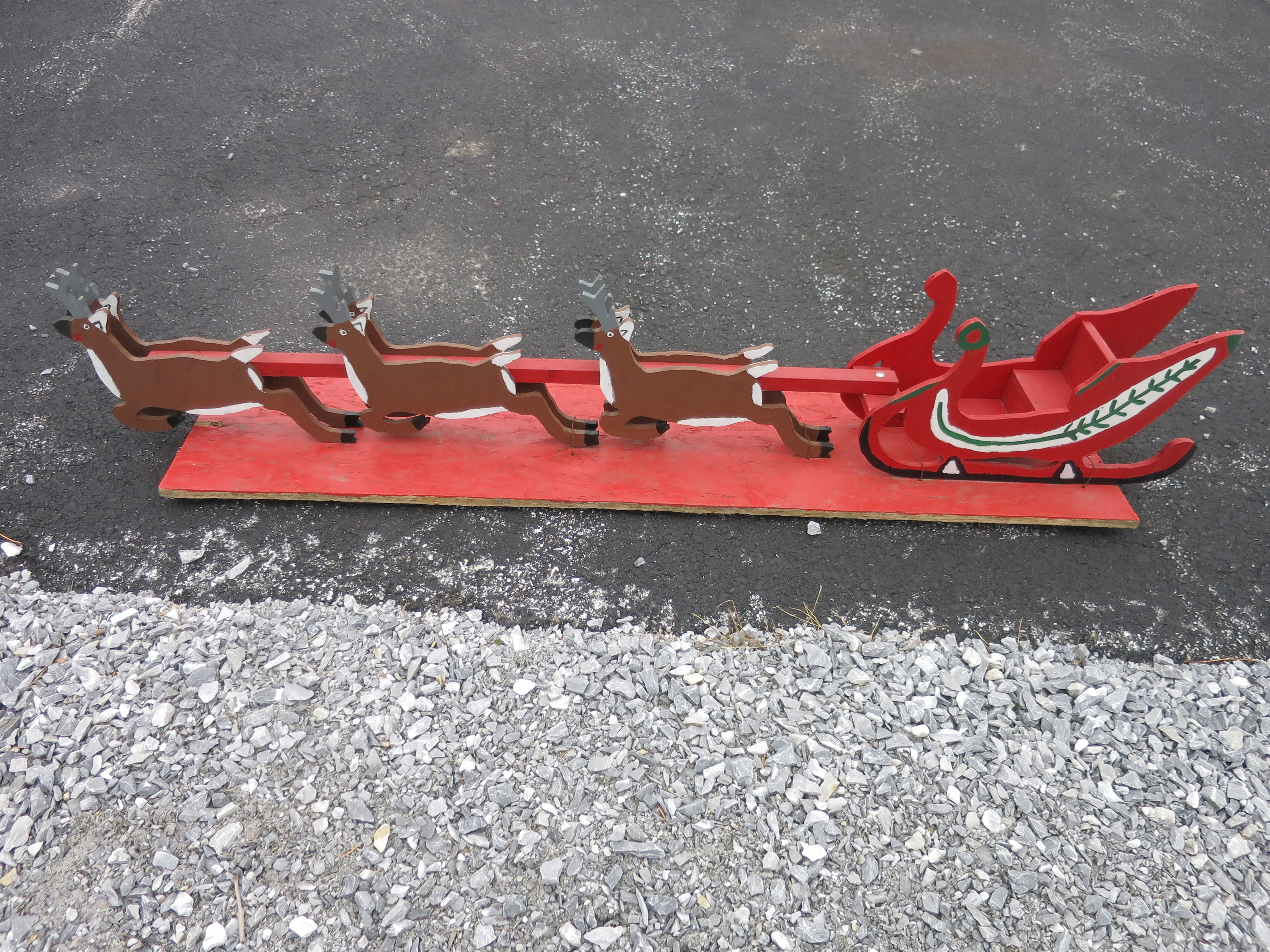 Hand Crafted Santa Sleigh and Reindeer Scroll Cut