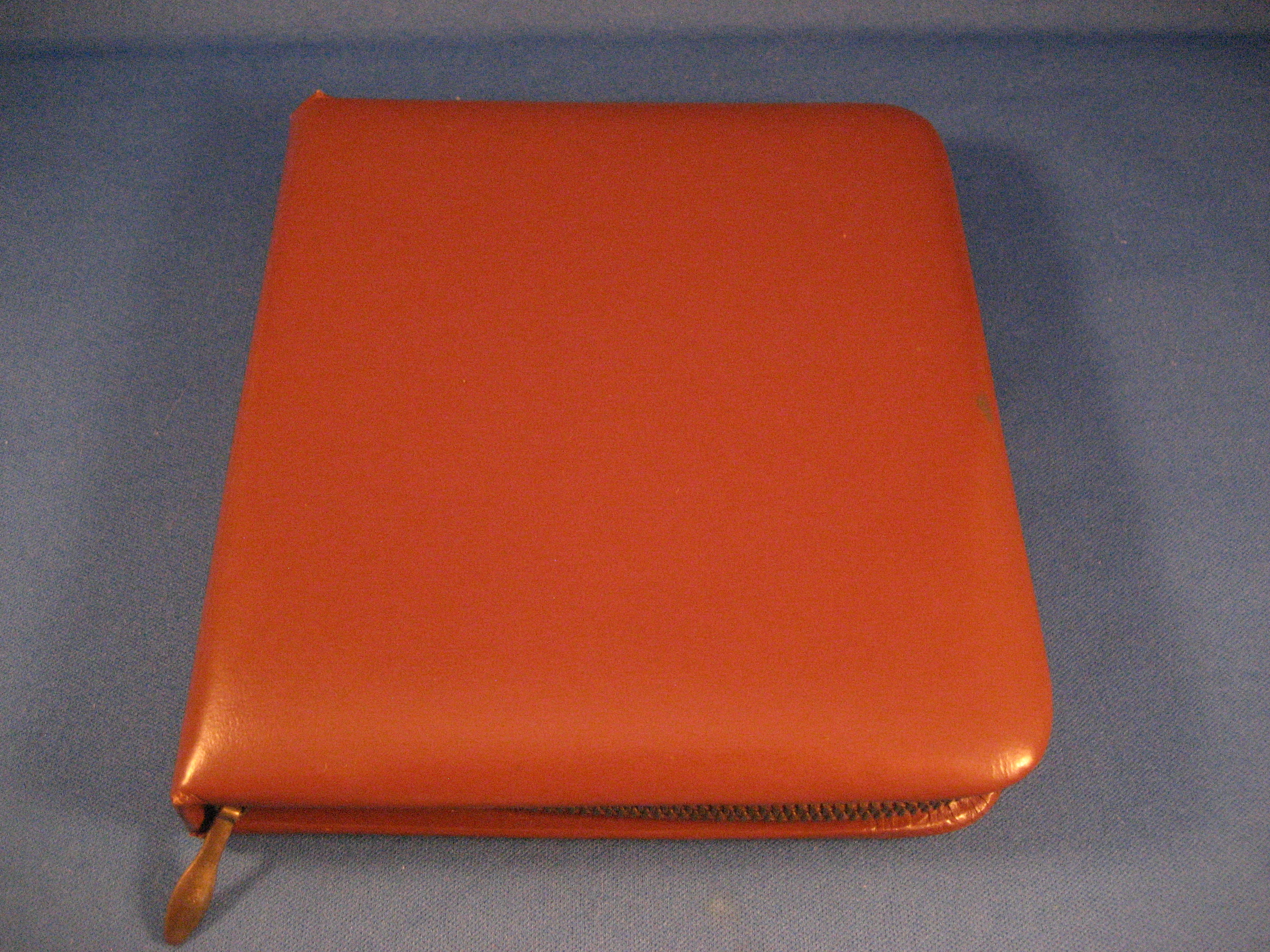 Geuine Hide Male Manicure Set