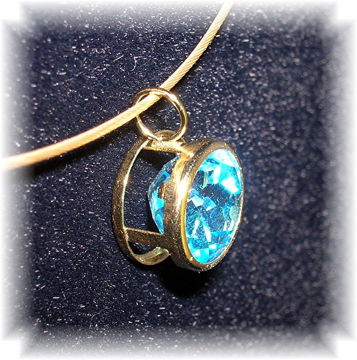 14K Yellow Gold Fexible Necklace with 2 Pendants