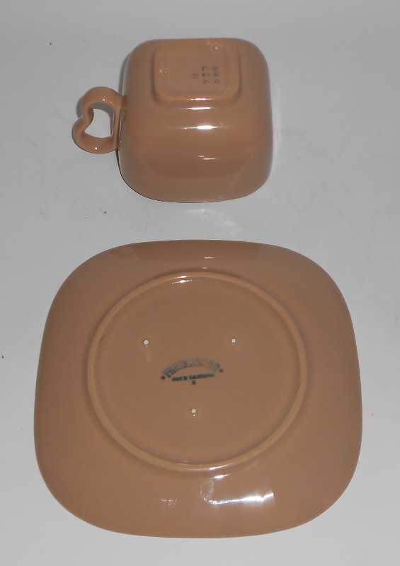 VINTAGE Franciscan Pottery Tiempo Pebble Tan Cup & Saucer Set