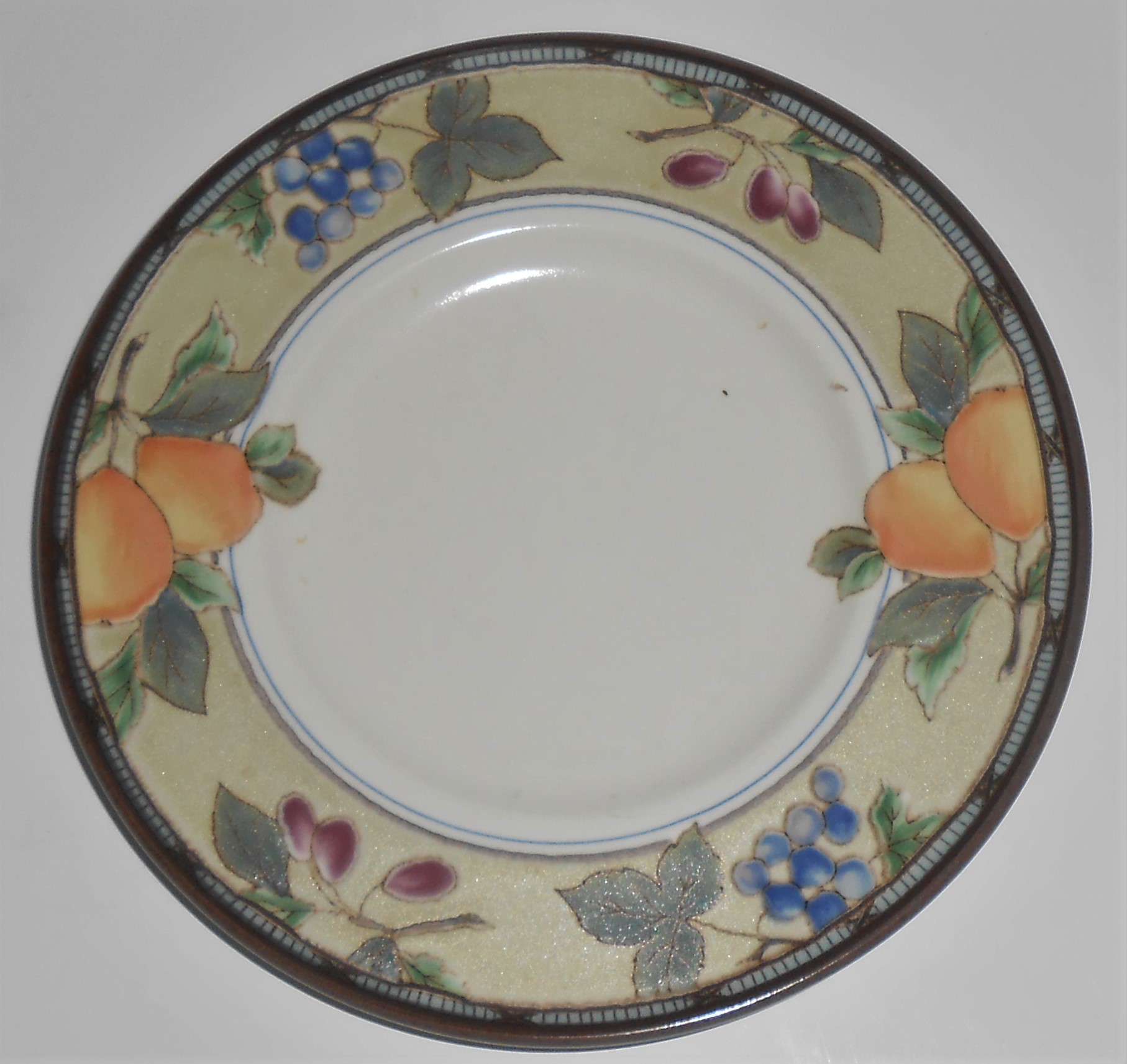 Mikasa Intaglio China CAC29 Garden Harvest Bread Plate