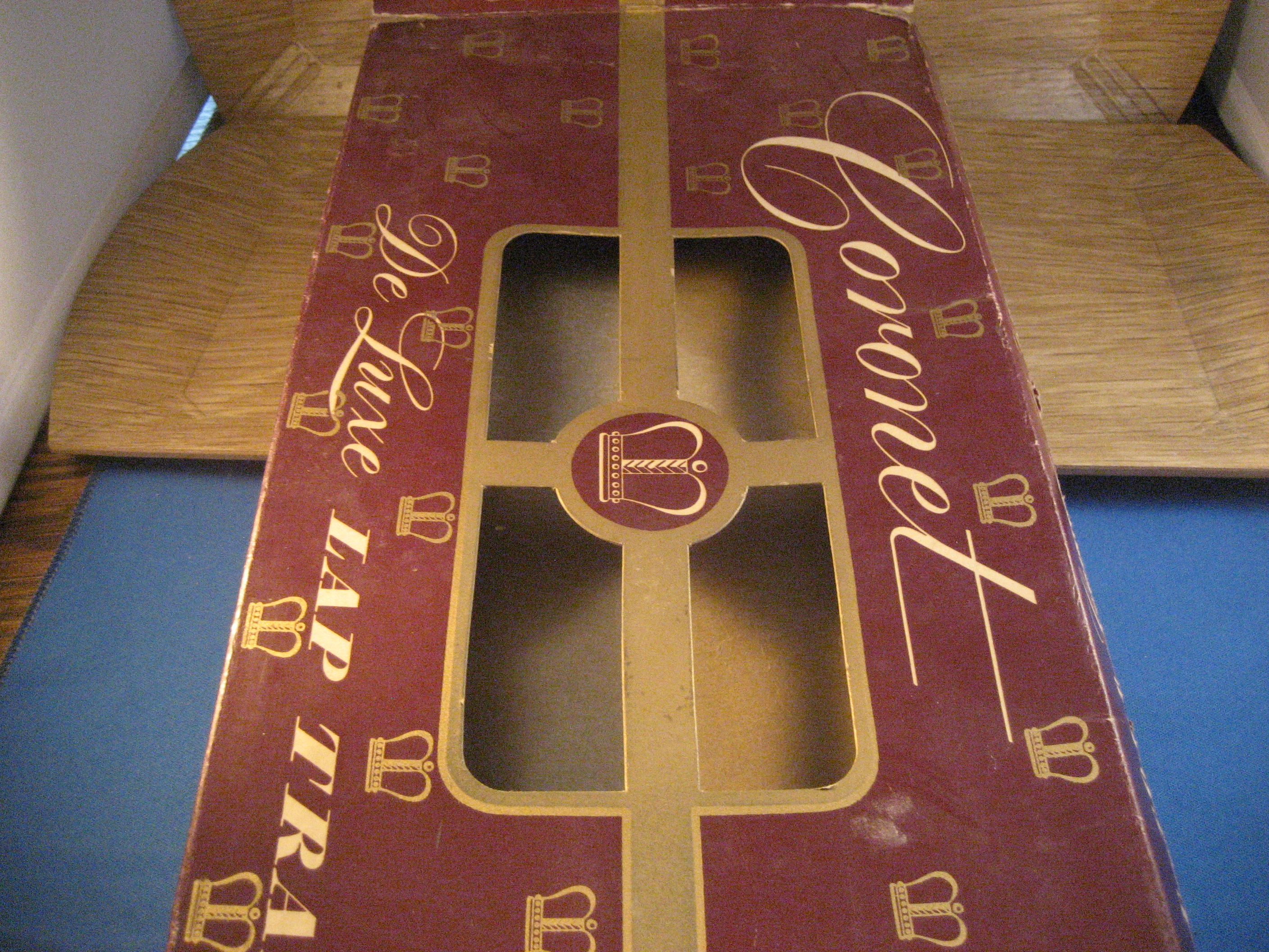 Small Coronet Wooden Trays