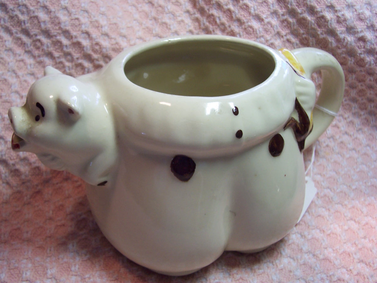 Shawnee Tom The Pipers Son Teapot Bottom Only