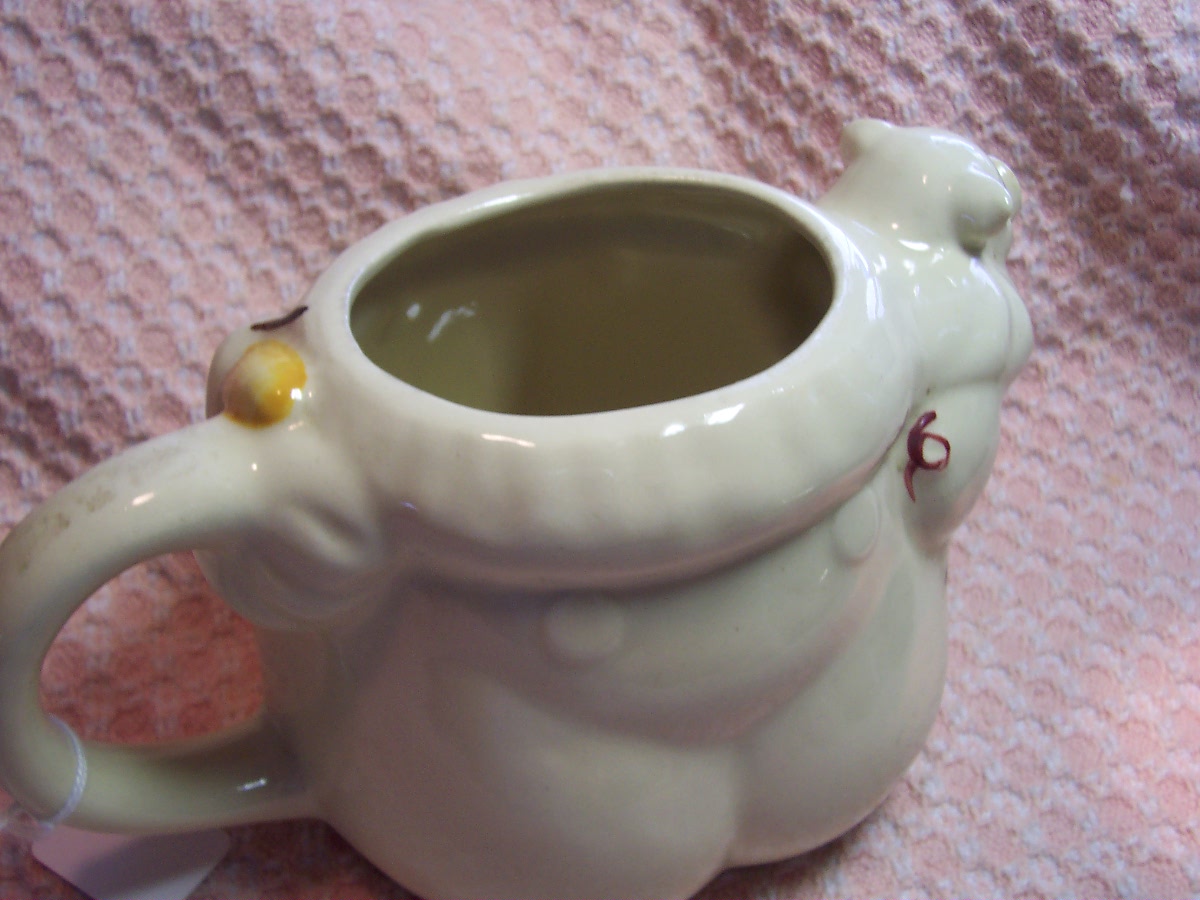 Shawnee Tom The Pipers Son Teapot Bottom Only