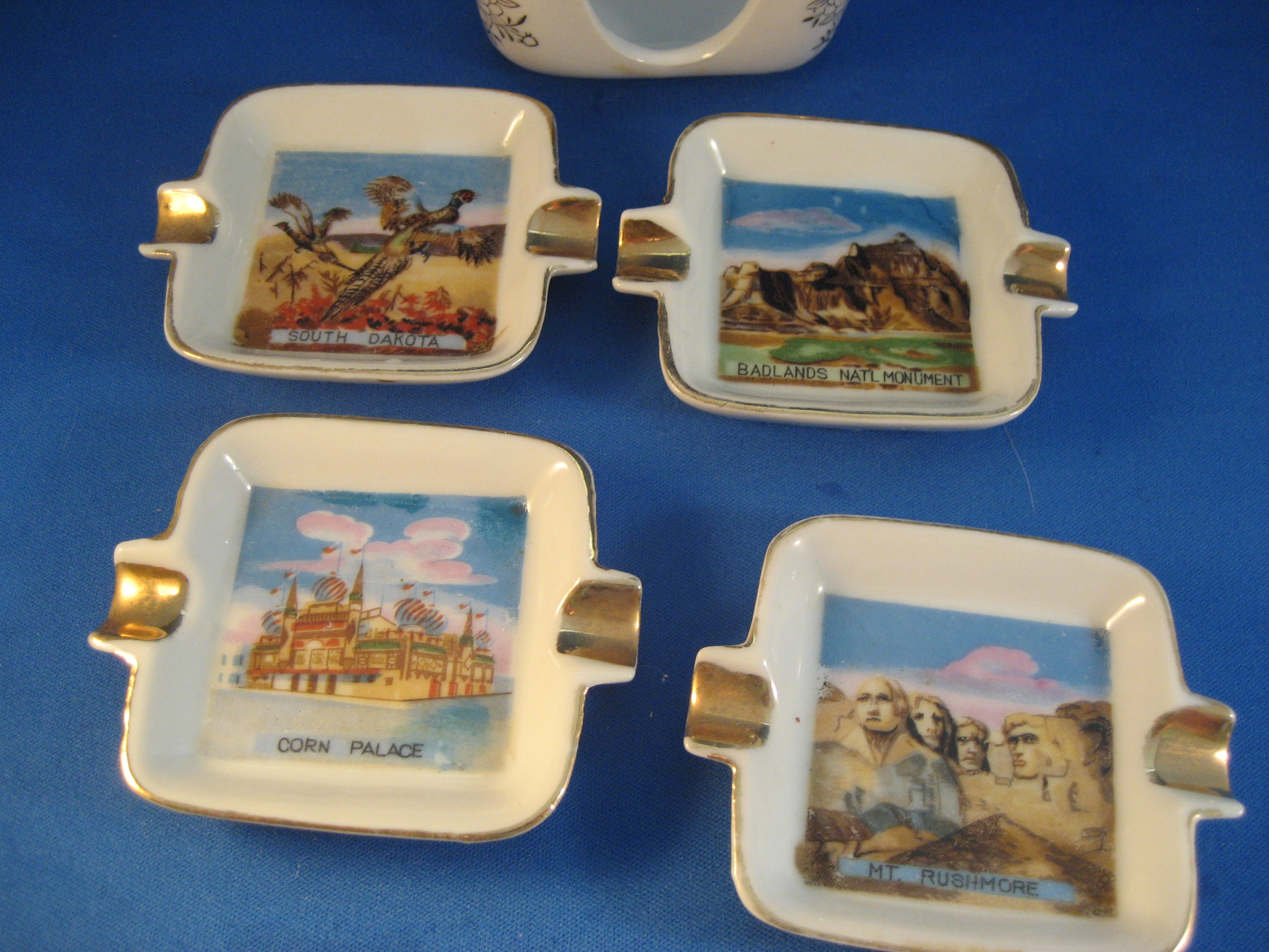 South Dakota Souvenir Ash Trays