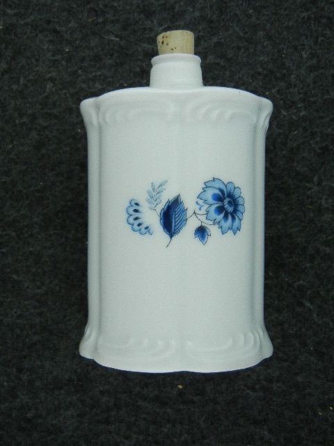 Delft blauw bottle with cork stopper