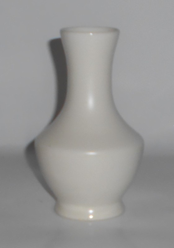 VINTAGE Franciscan Catalina Pottery Angeleno Art Ware #C-300 Ivory Vase