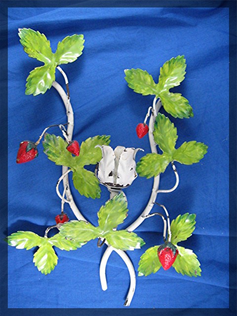 Metal  Strawberry Candle Wall Candle Holders