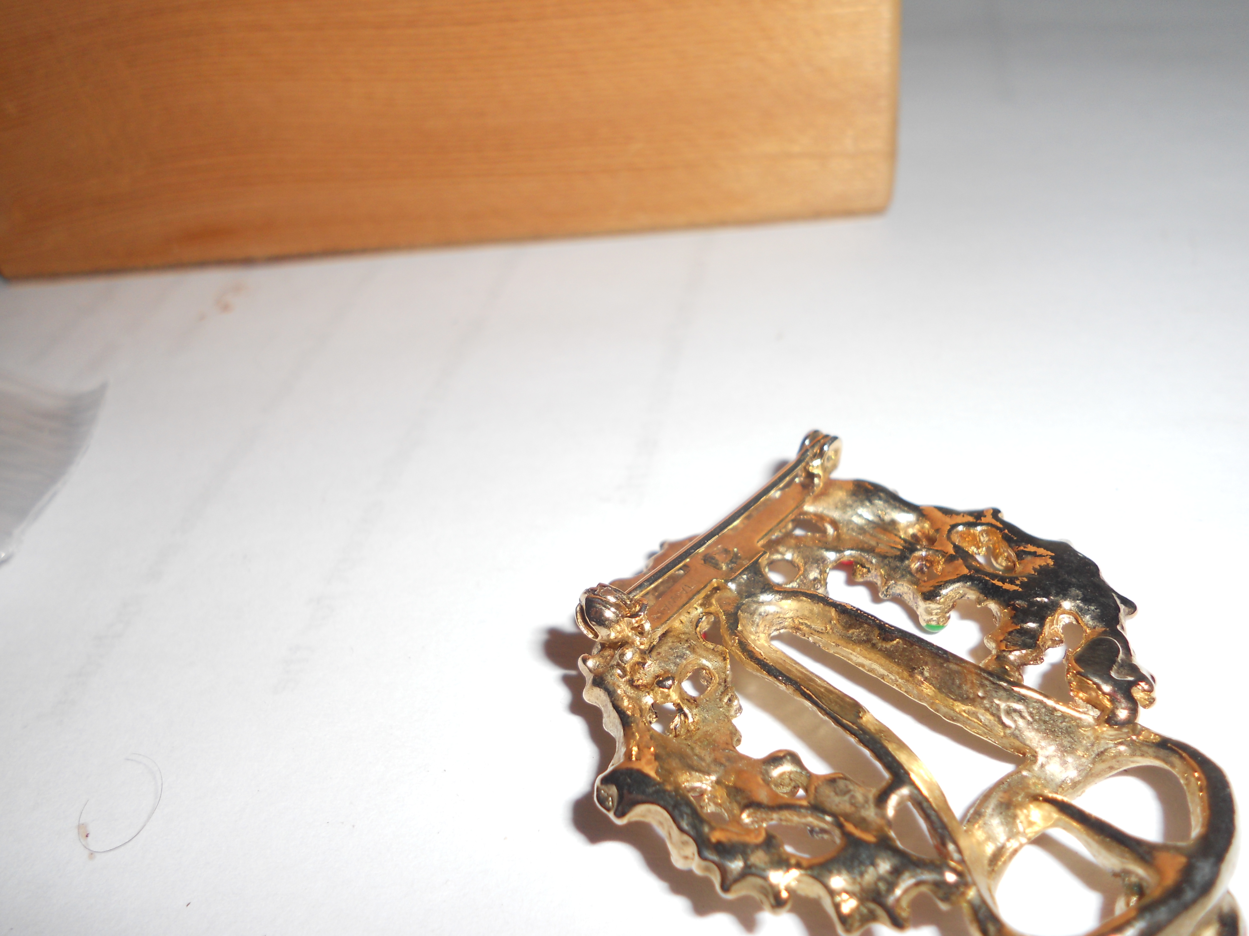 Wreath and Bell Pin Gold Tone 1960s