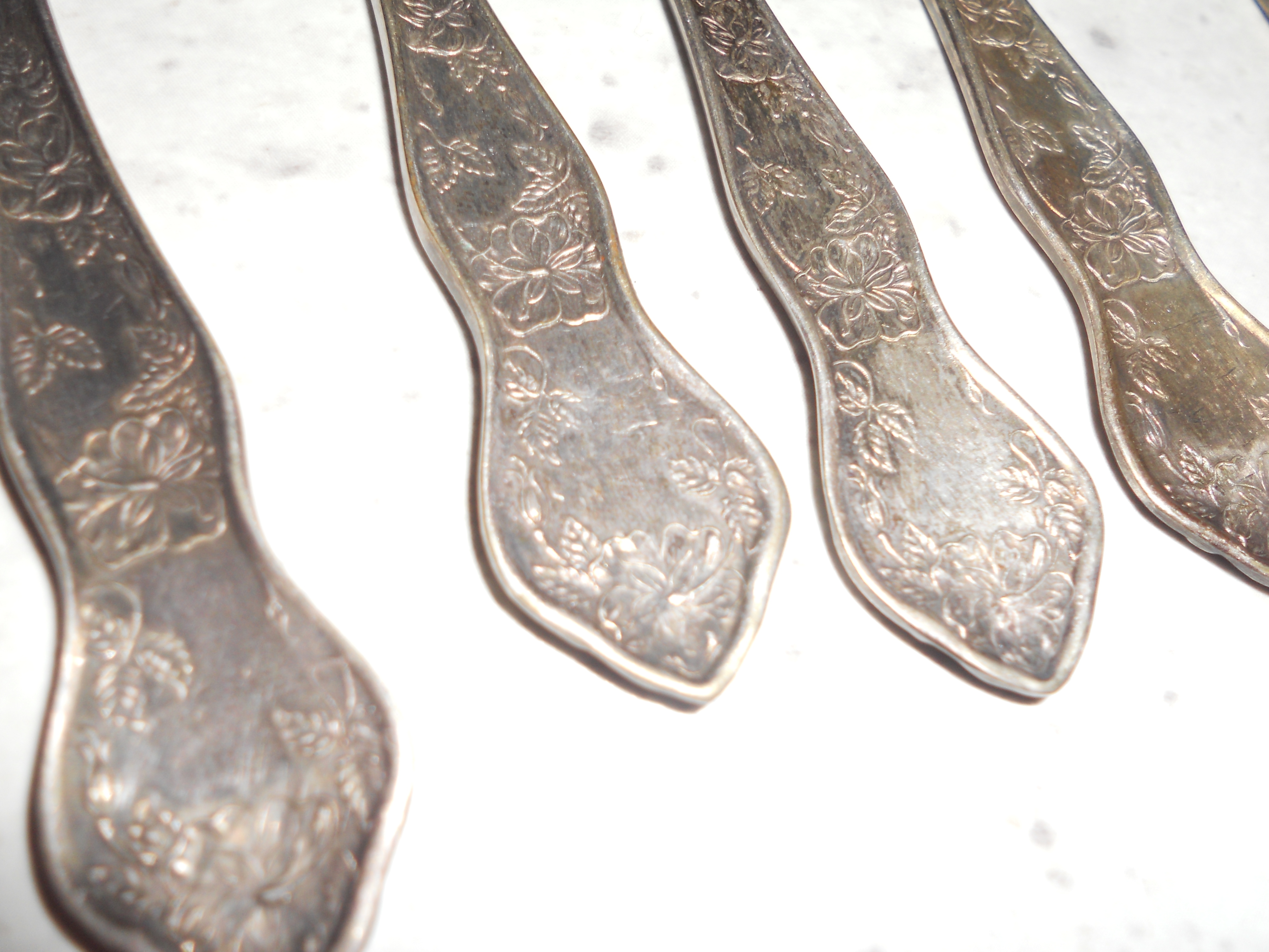 Butter Knives Set of 6 R C Co Silver Plate