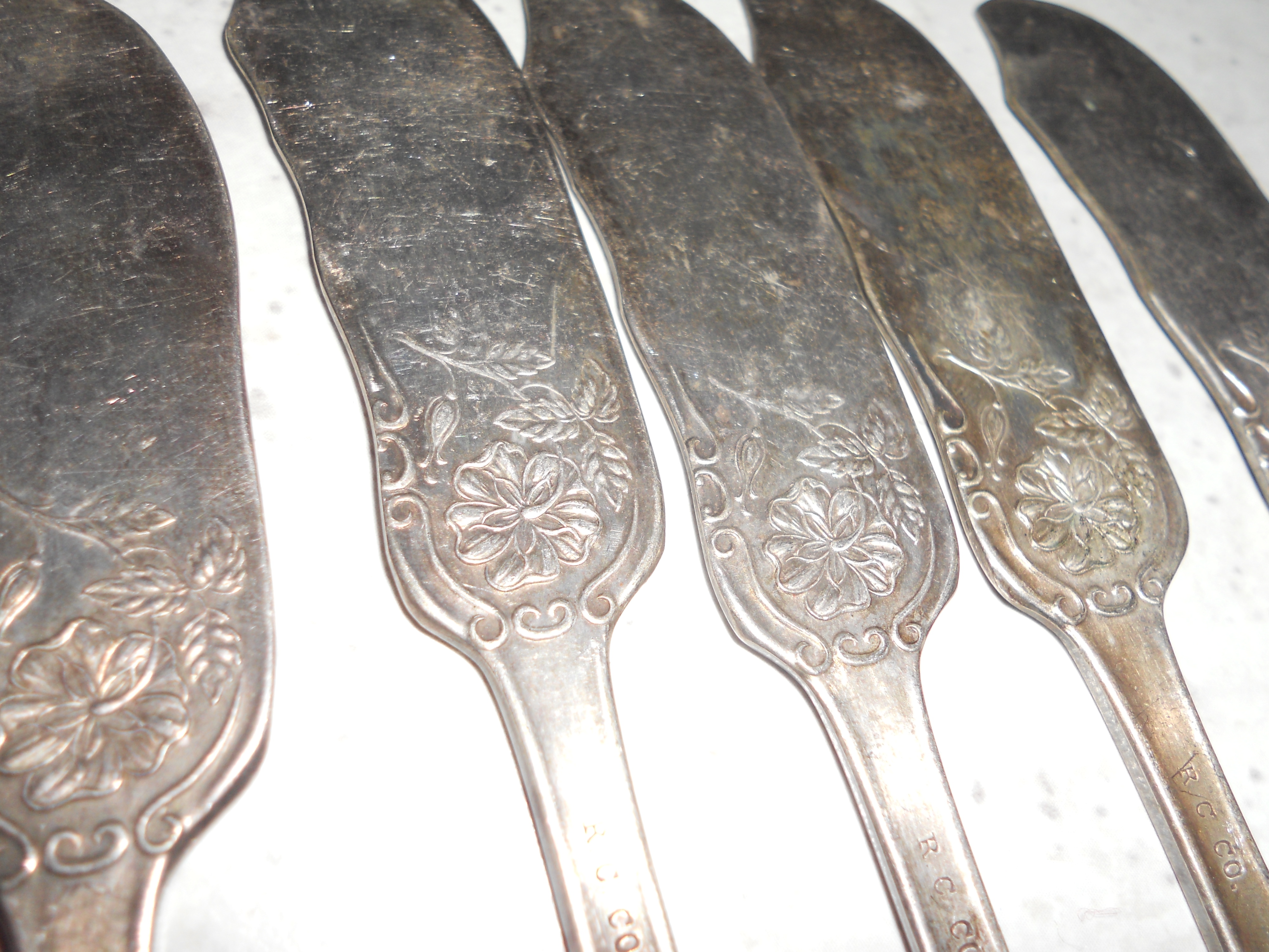 Butter Knives Set of 6 R C Co Silver Plate