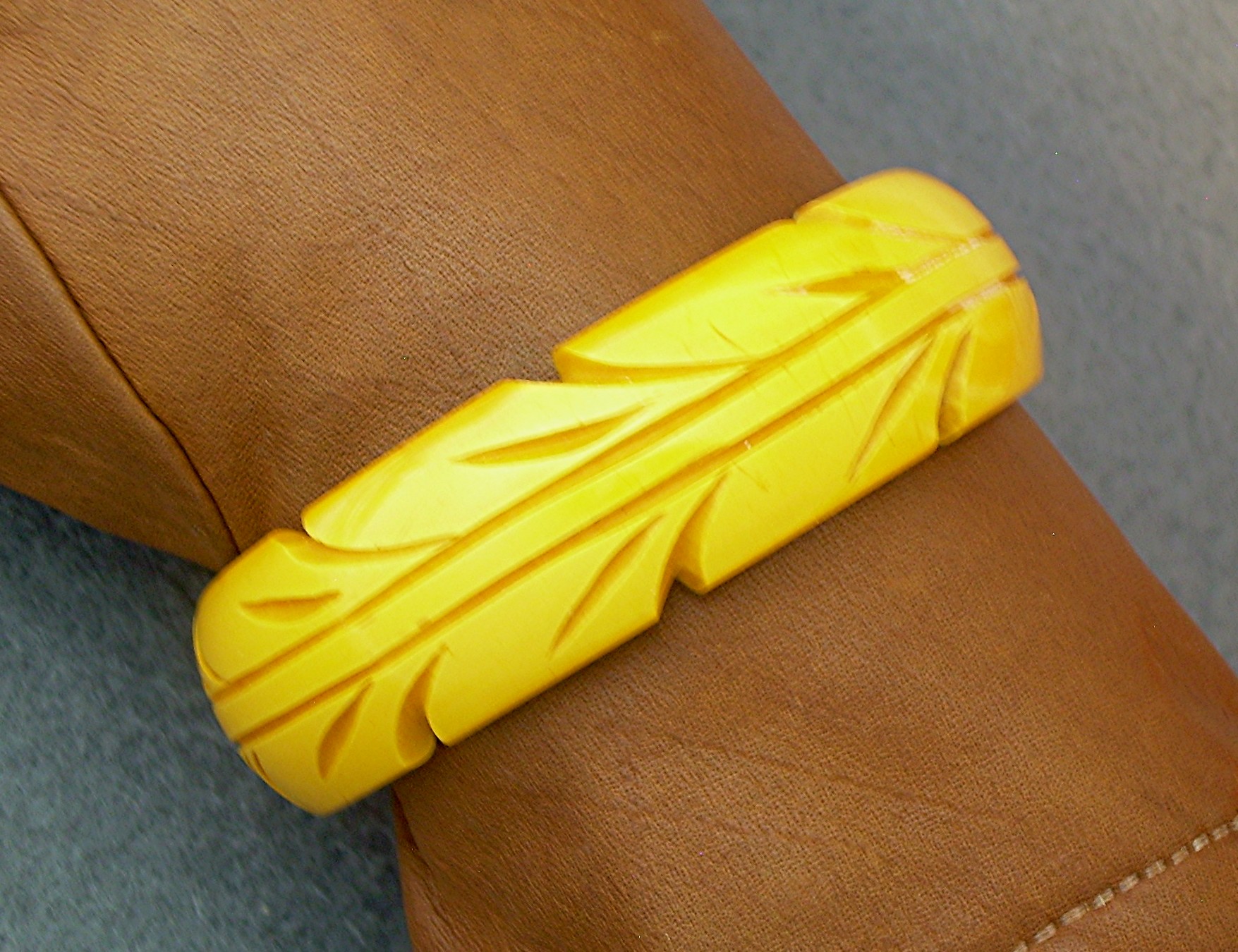 Bakelite Gold Carved Bangle Bracelet