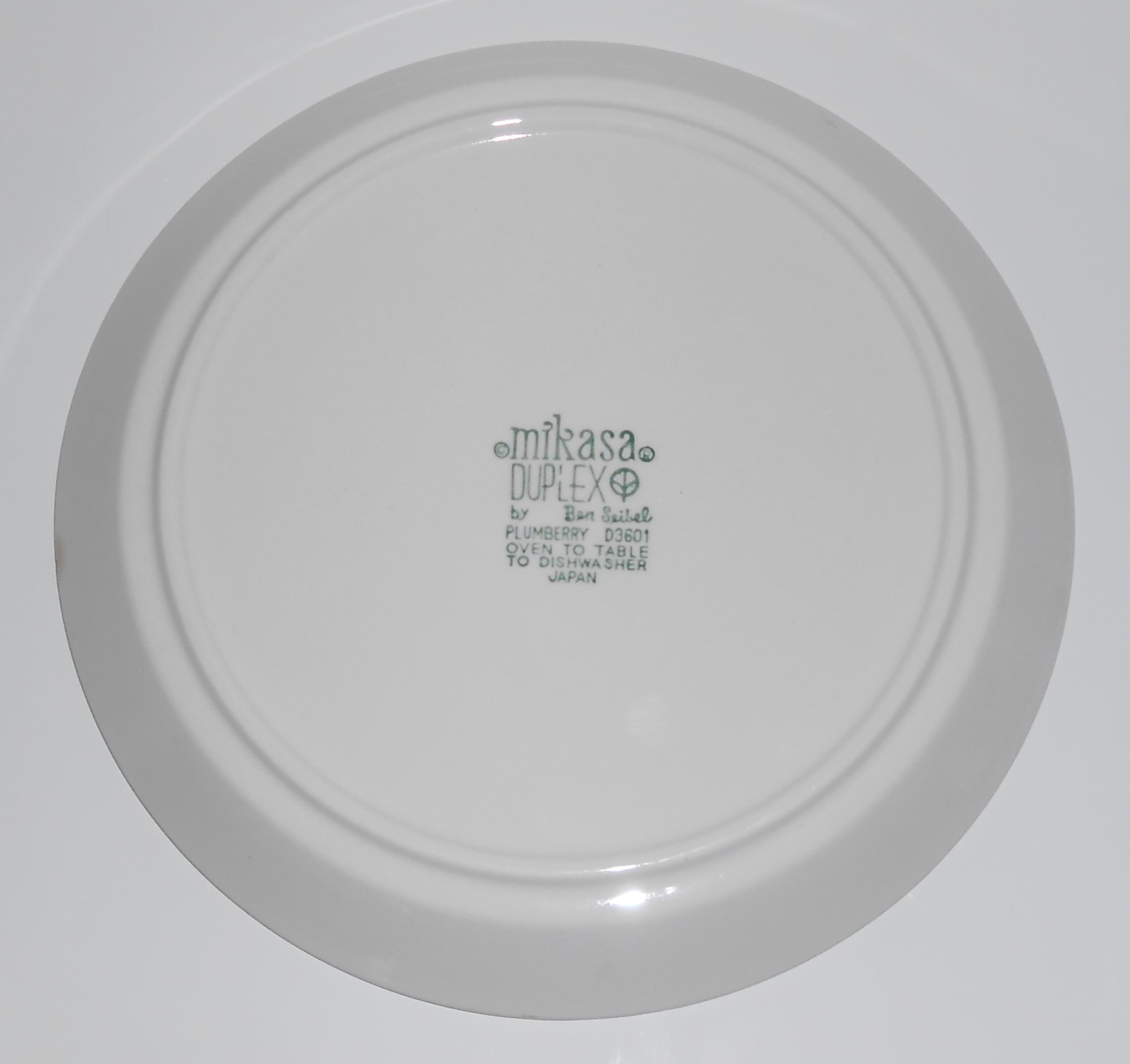 Mikasa China Pottery Ben Seibel Duplex Plumberry / Beac