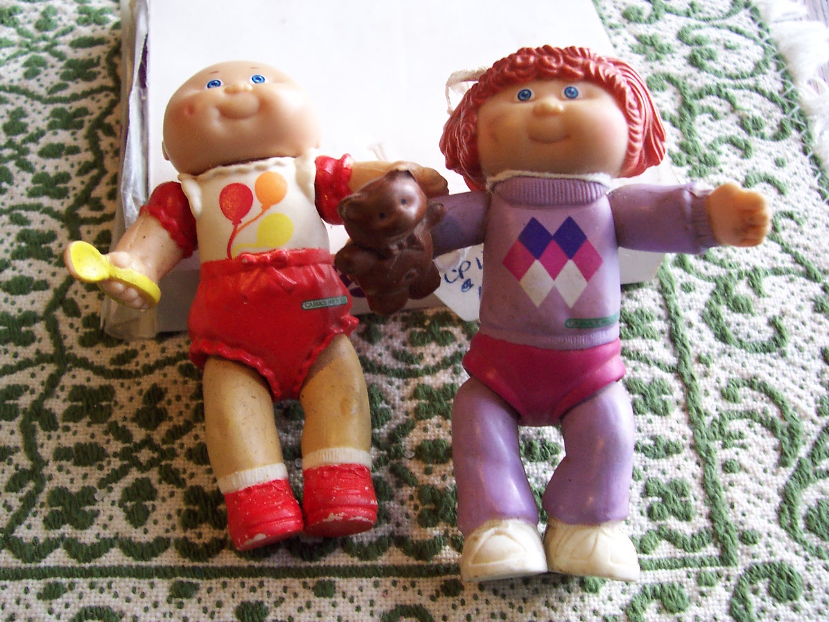 Cabbage Patch Figurine set of two 1984