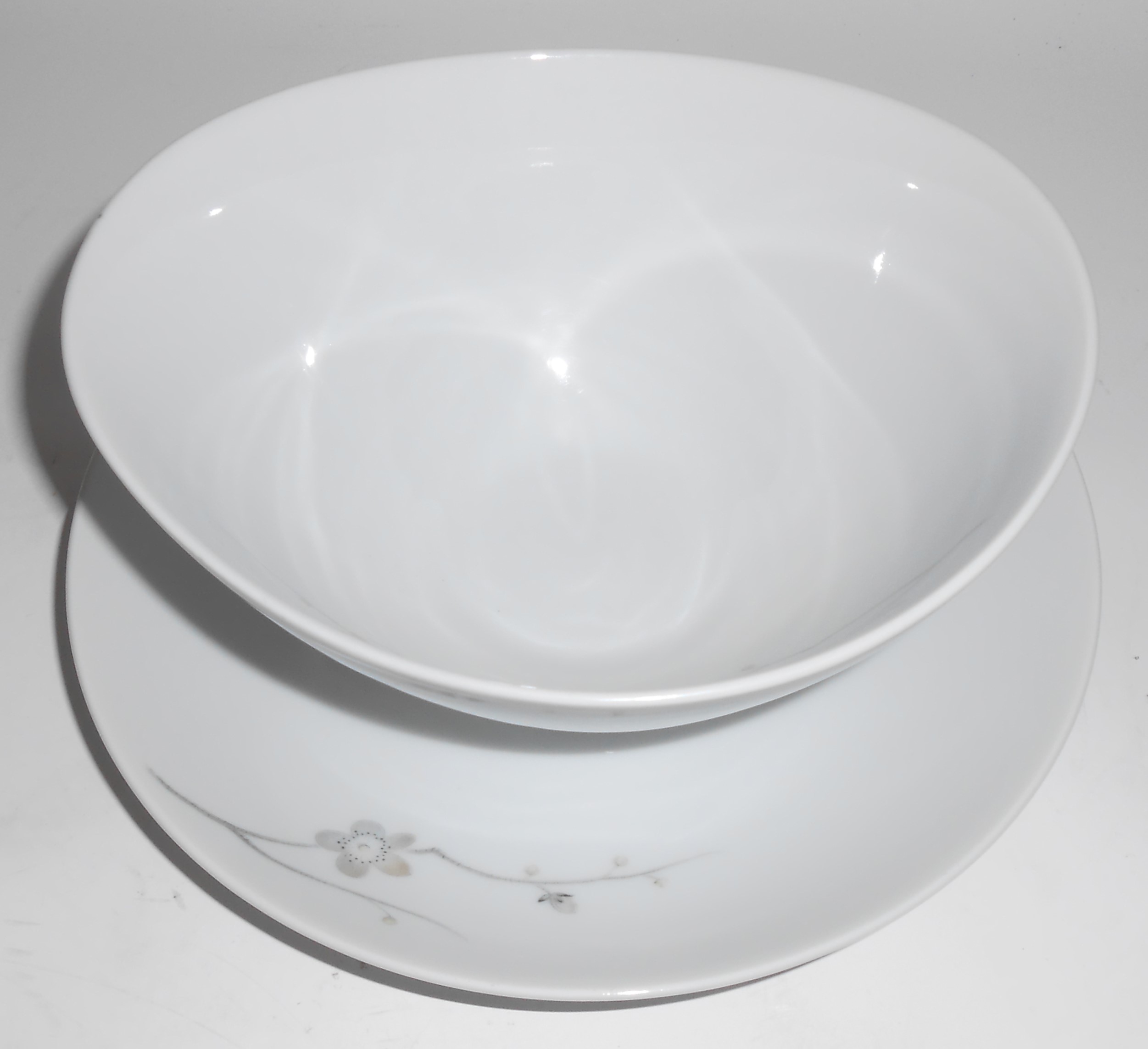 Mikasa Fine China Nara Floral Gravy Bowl