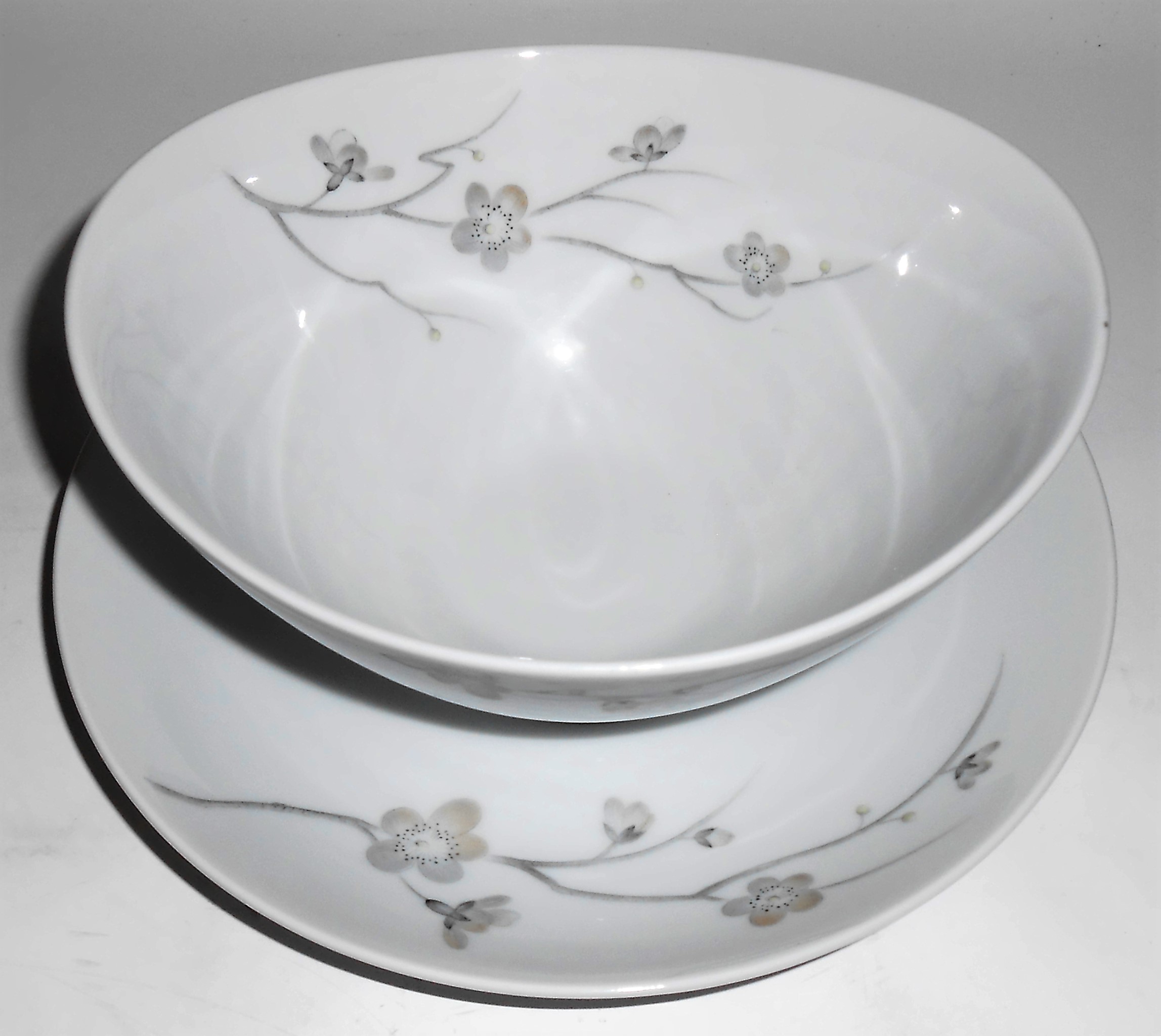 Mikasa Fine China Nara Floral Gravy Bowl
