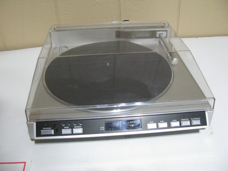 Vintage Realistic LAB-2000 Linear Tracking Direct-Drive Automatic Turntable New In  Box & Manual