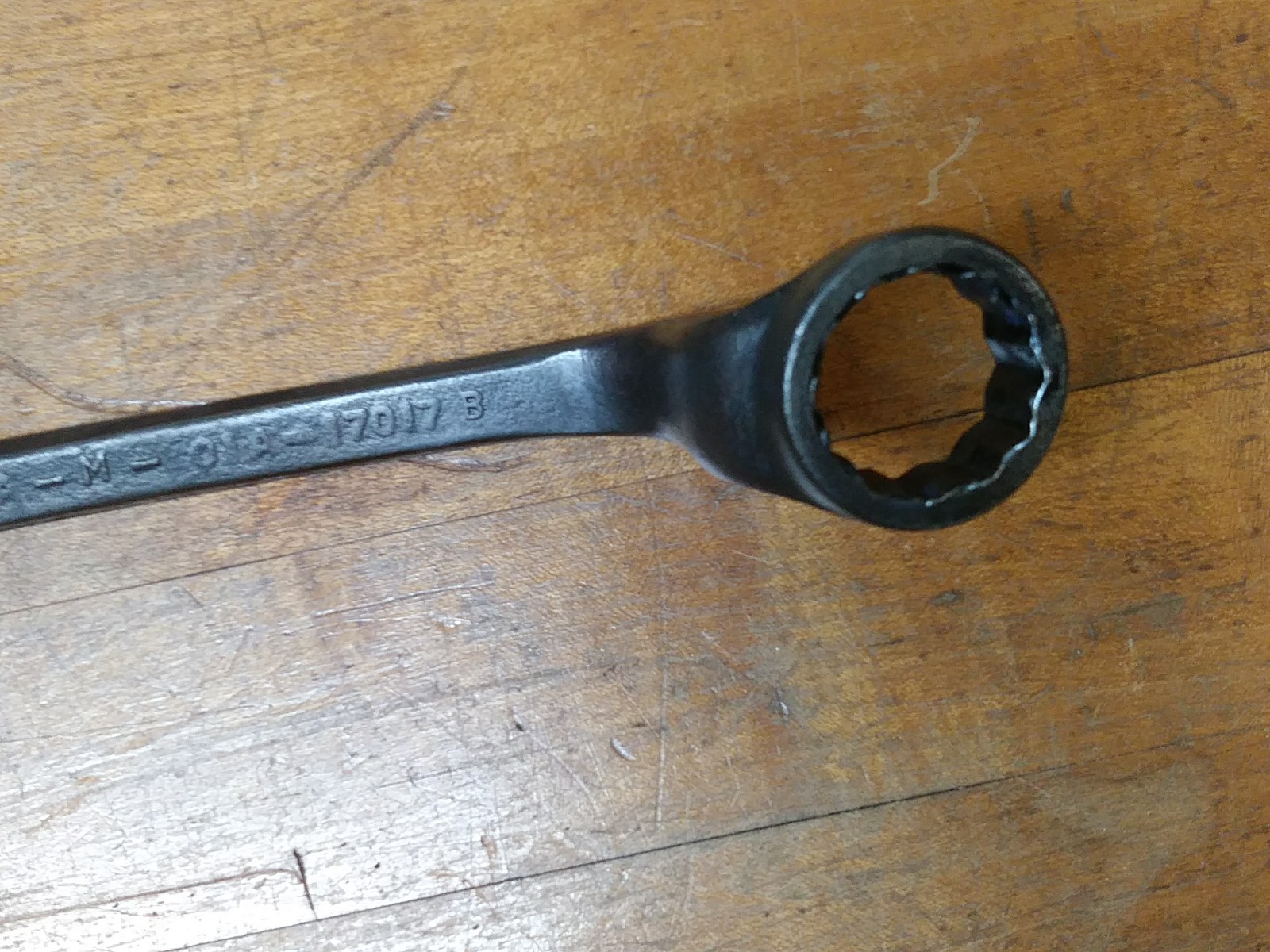 Ford 10 inch Combination Box Wrench M 01A-17017B