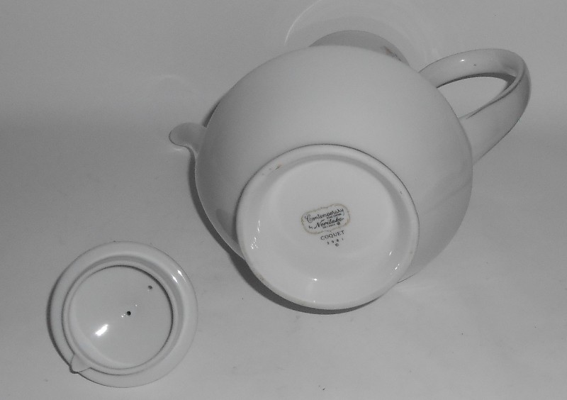 Noritake Porcelain China 2981 Coquet w/Platinum Coffee Pot w/Lid