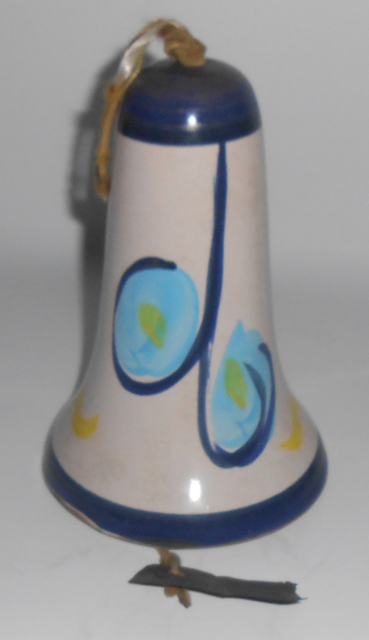 Pacific Stoneware Art Pottery Decorated Wind Chime / Be