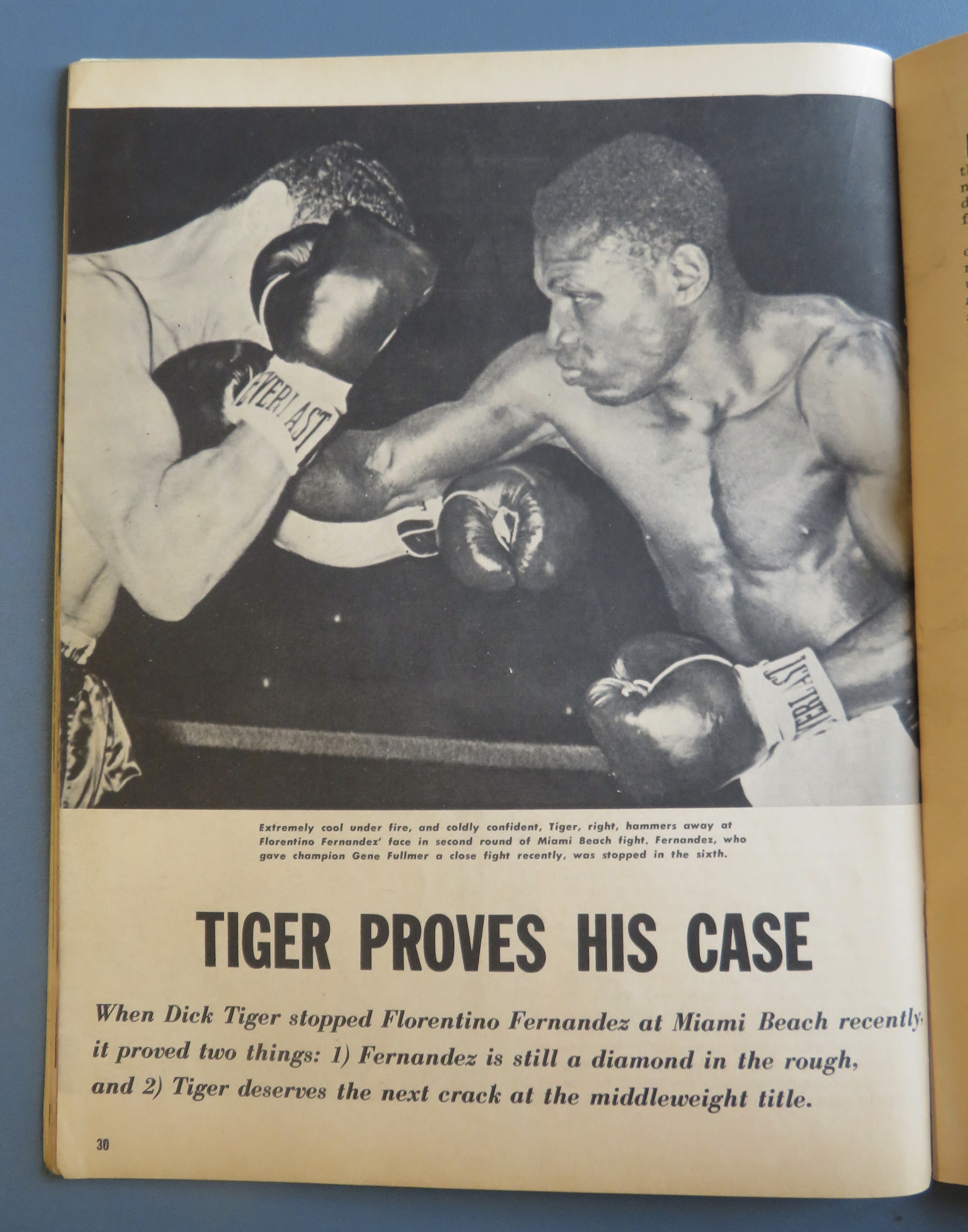 Boxing Illustrated Wrestling News Magazine April 1962