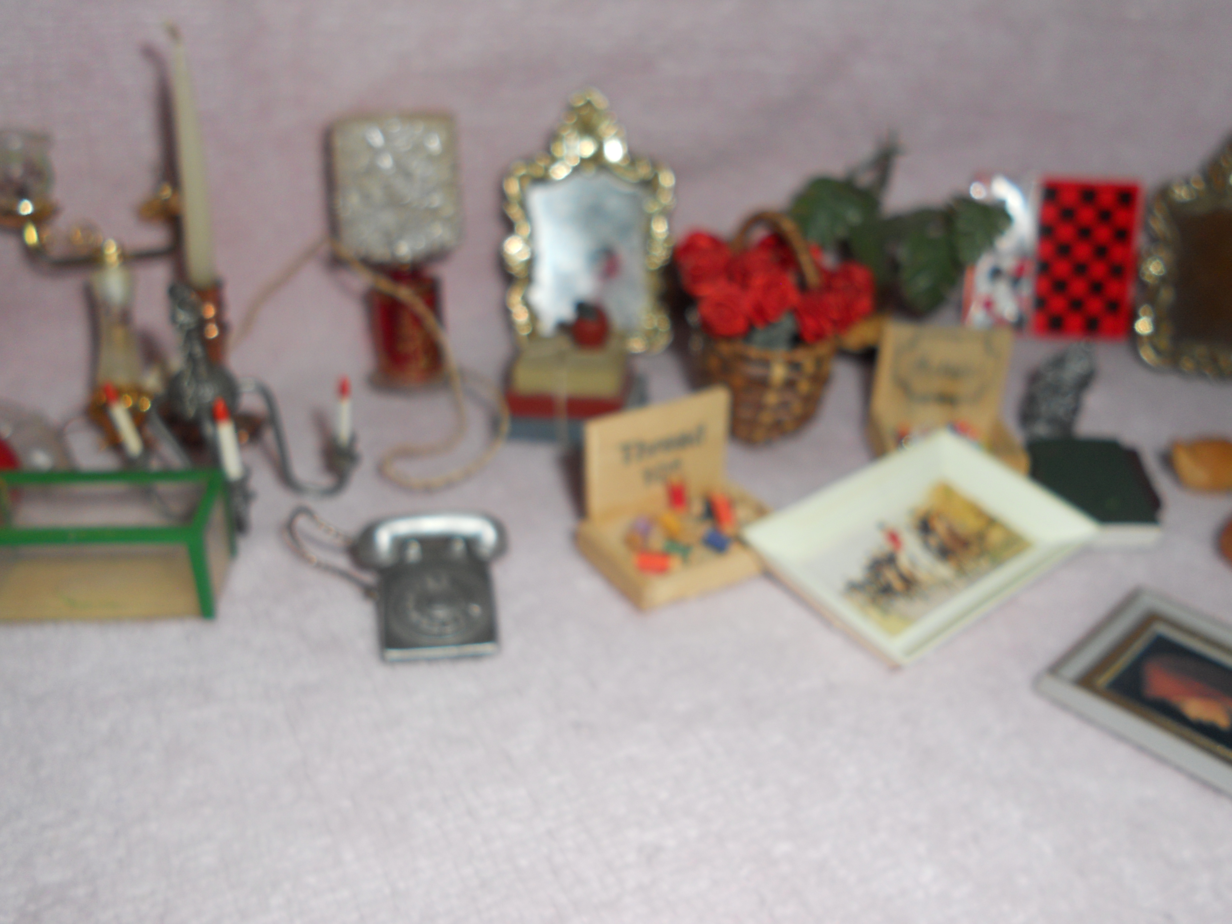 Dollhouse Accessories Large Lot Lamps so much