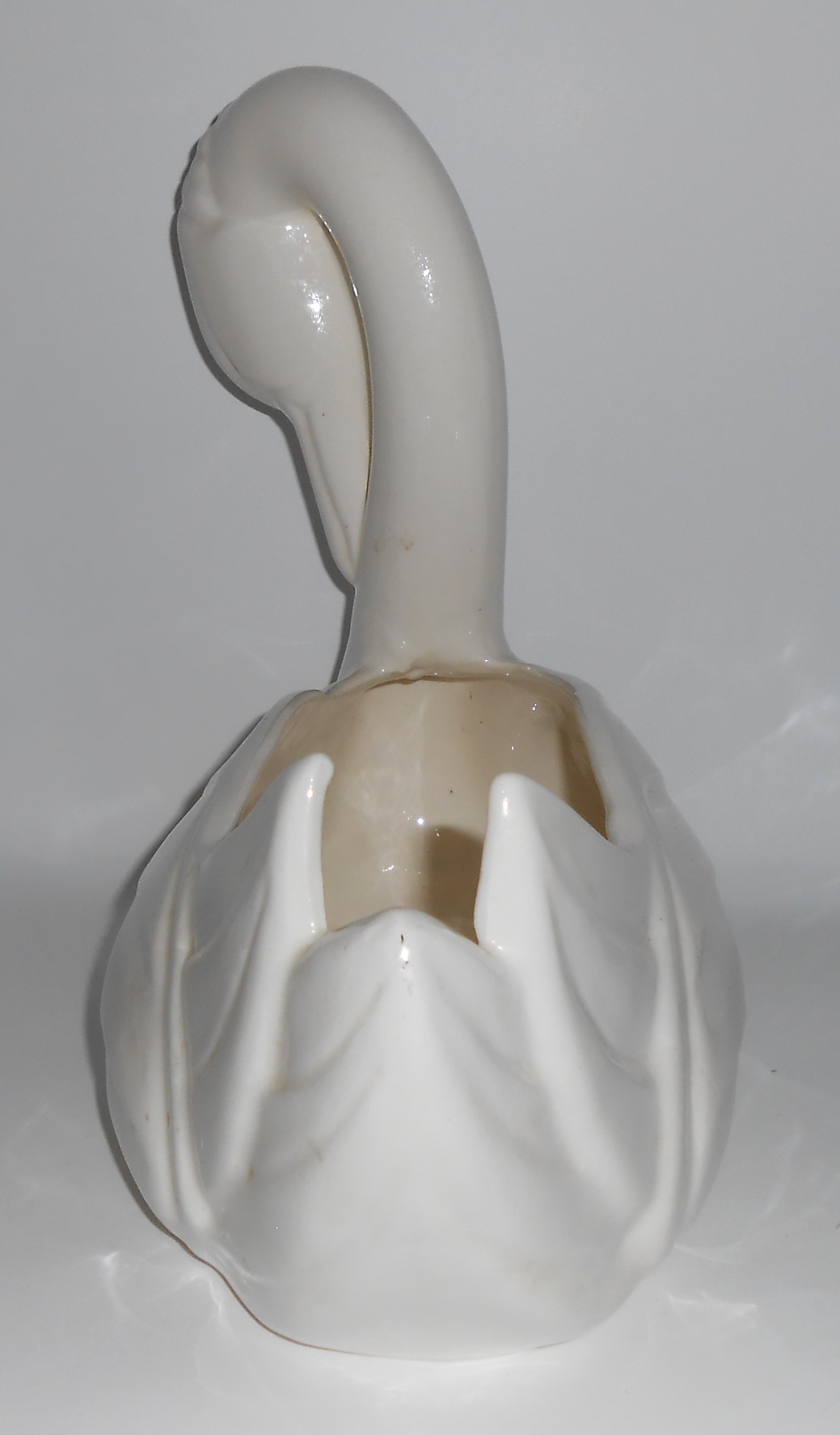Pacific Pottery Large Gloss White Swan Planter Mint