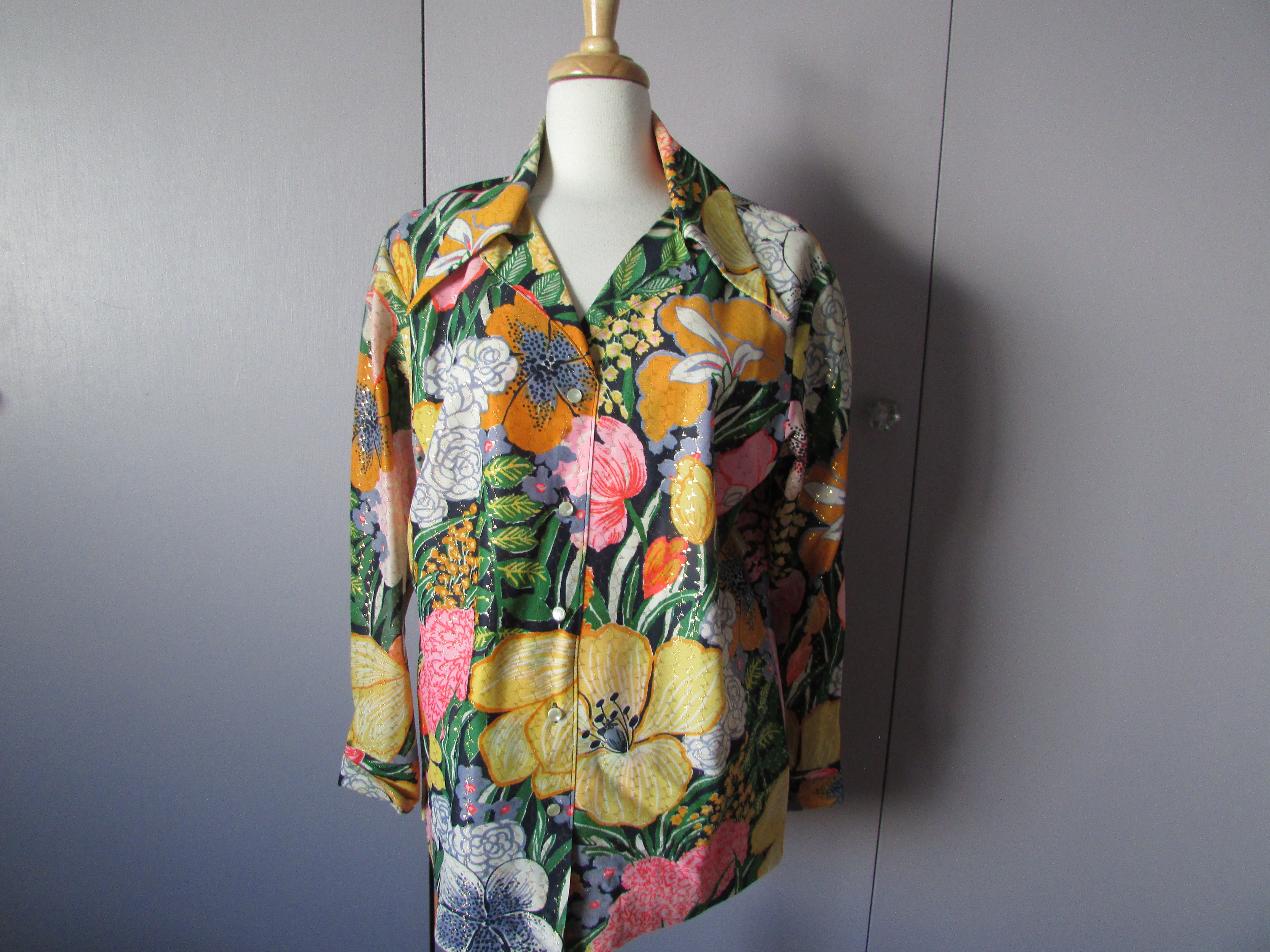Flowered Polyester 1970s Shirt