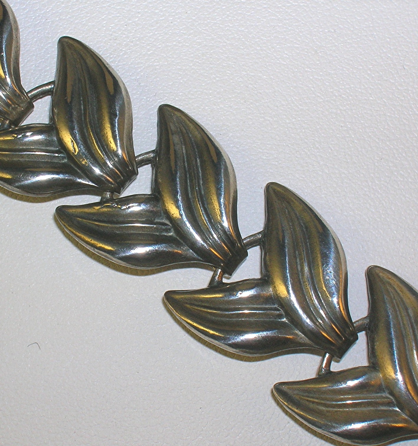 Silver Leaves Necklace England