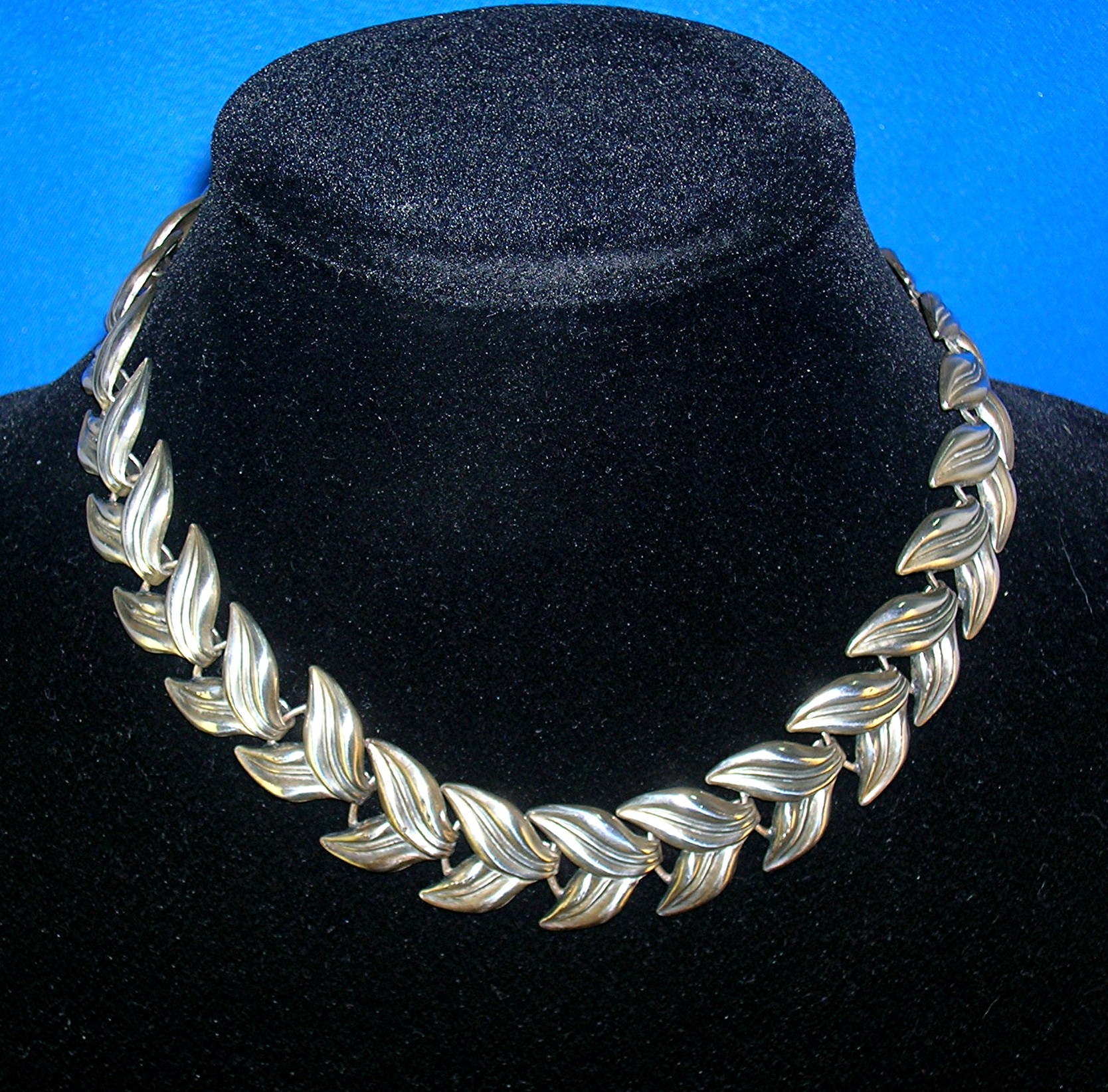Silver Leaves Necklace England