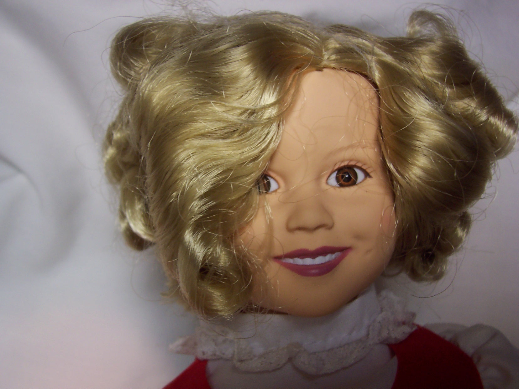 Shirley Temple Doll Danbury Mint Vinyl 15 in