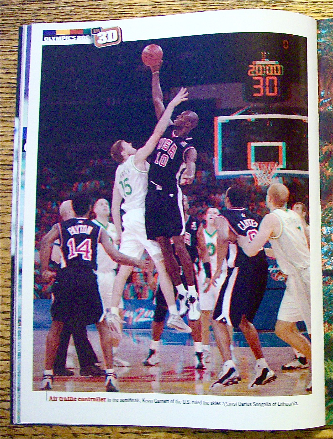 Sport Illustrated Magazine October 18, 2000 3 D Pages