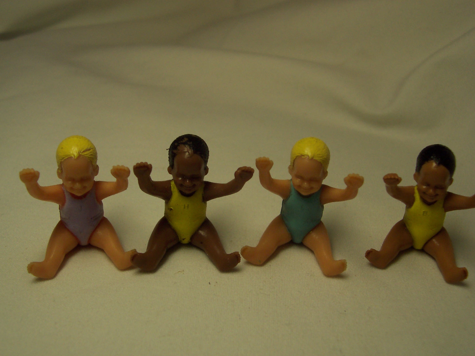 Miniature Doll Set of 4 Babies