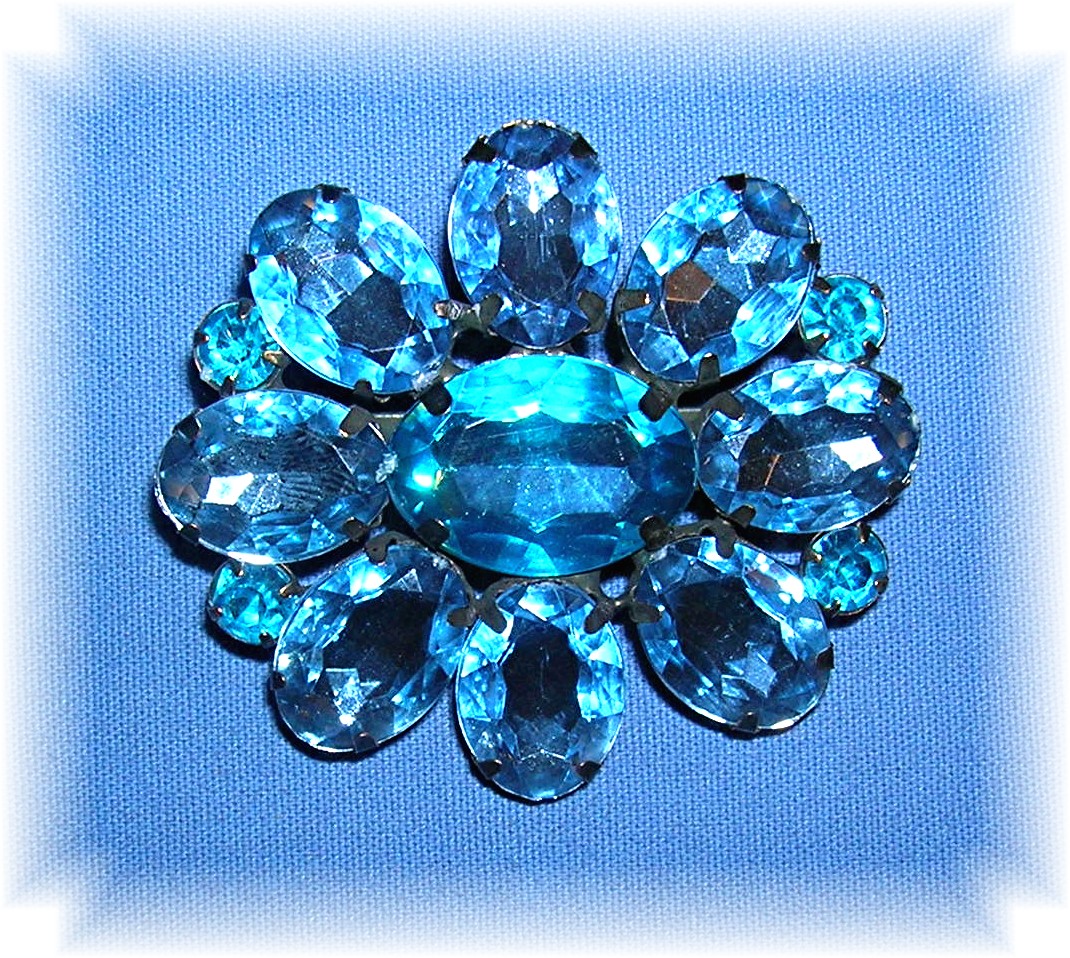 Sparkling Aqua Blue Glass Brooch, Pin........