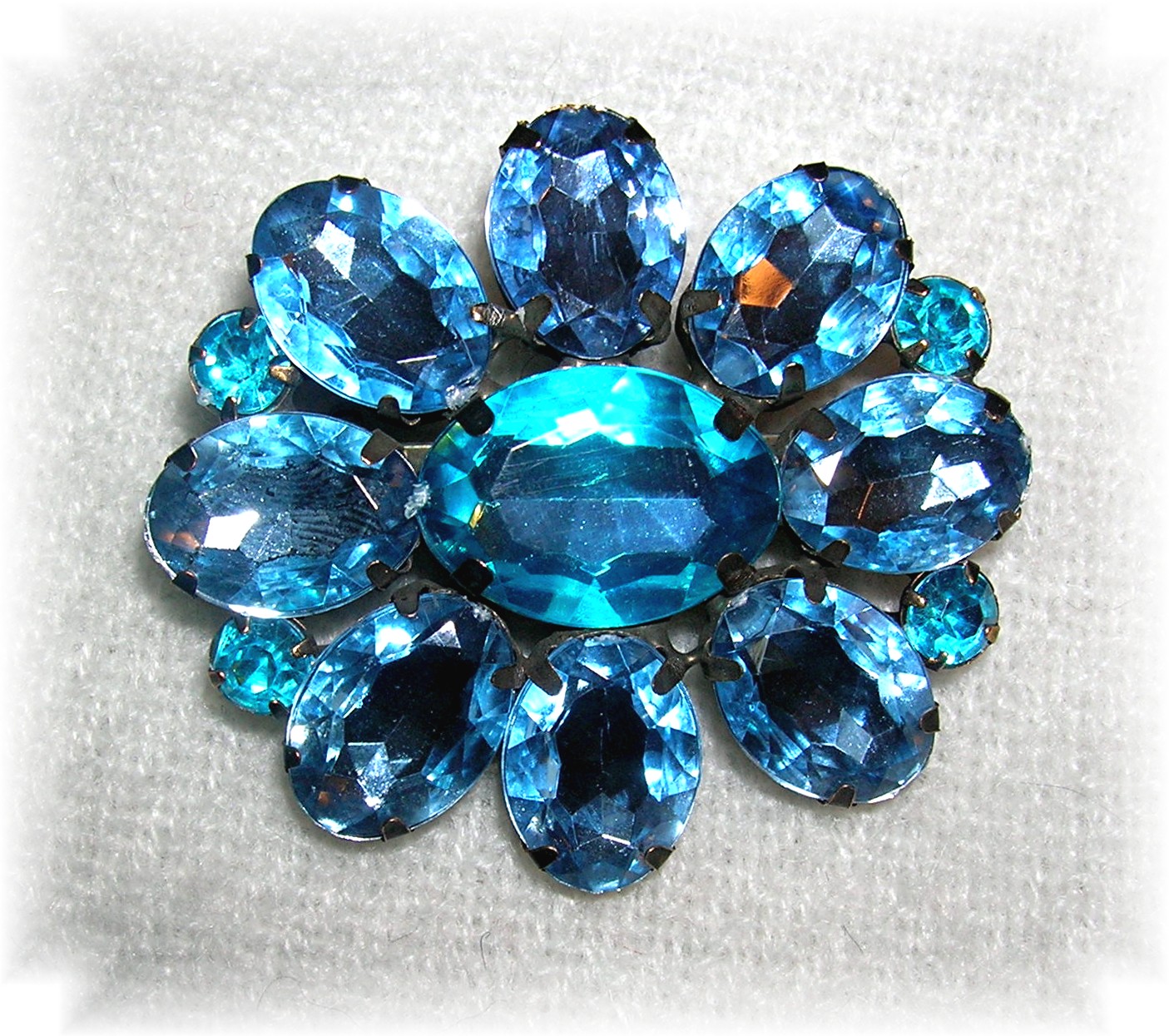 Sparkling Aqua Blue Glass Brooch, Pin........