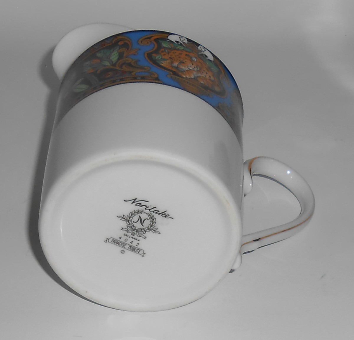 Noritake China Porcelain Paradise Tribute /Gold Creamer