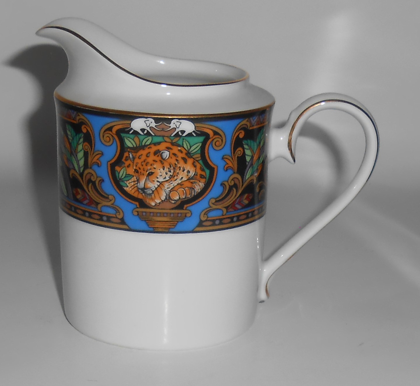 Noritake China Porcelain Paradise Tribute /Gold Creamer