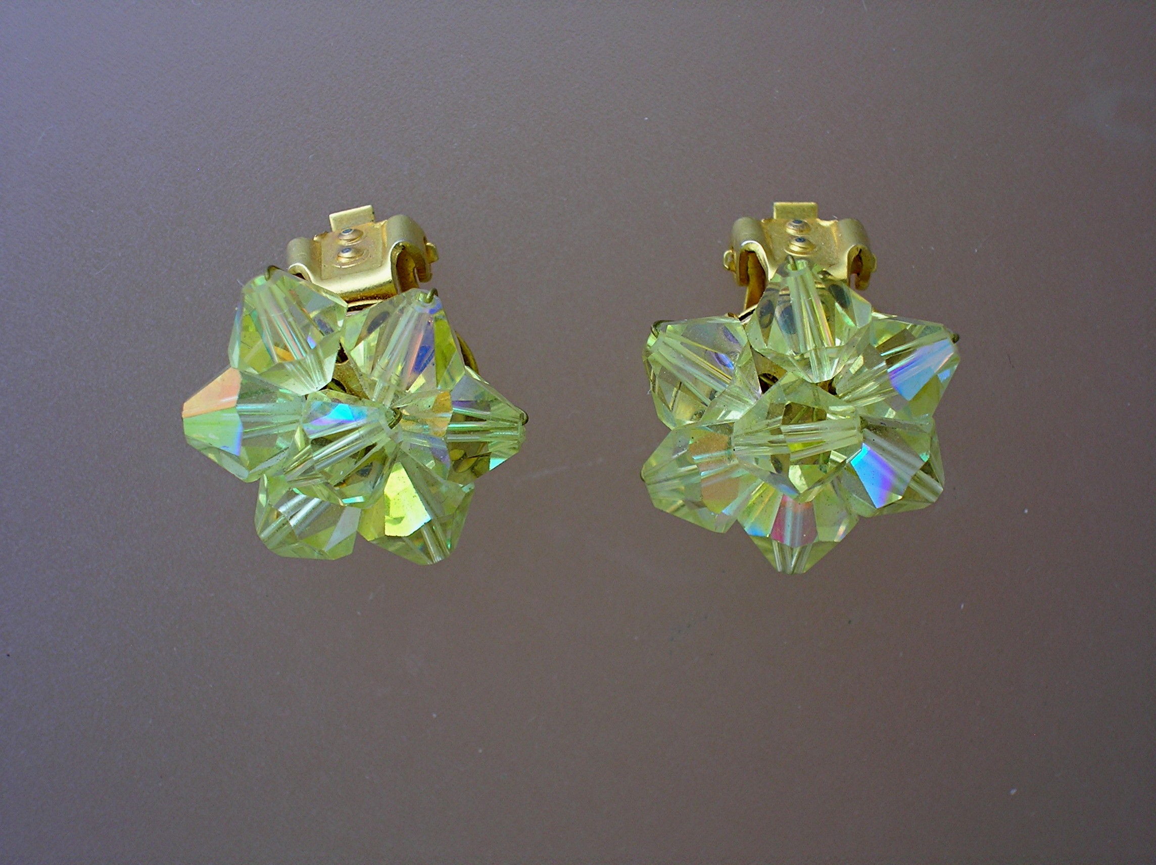 Clip Earrings canary yellow  Crystal Borealis