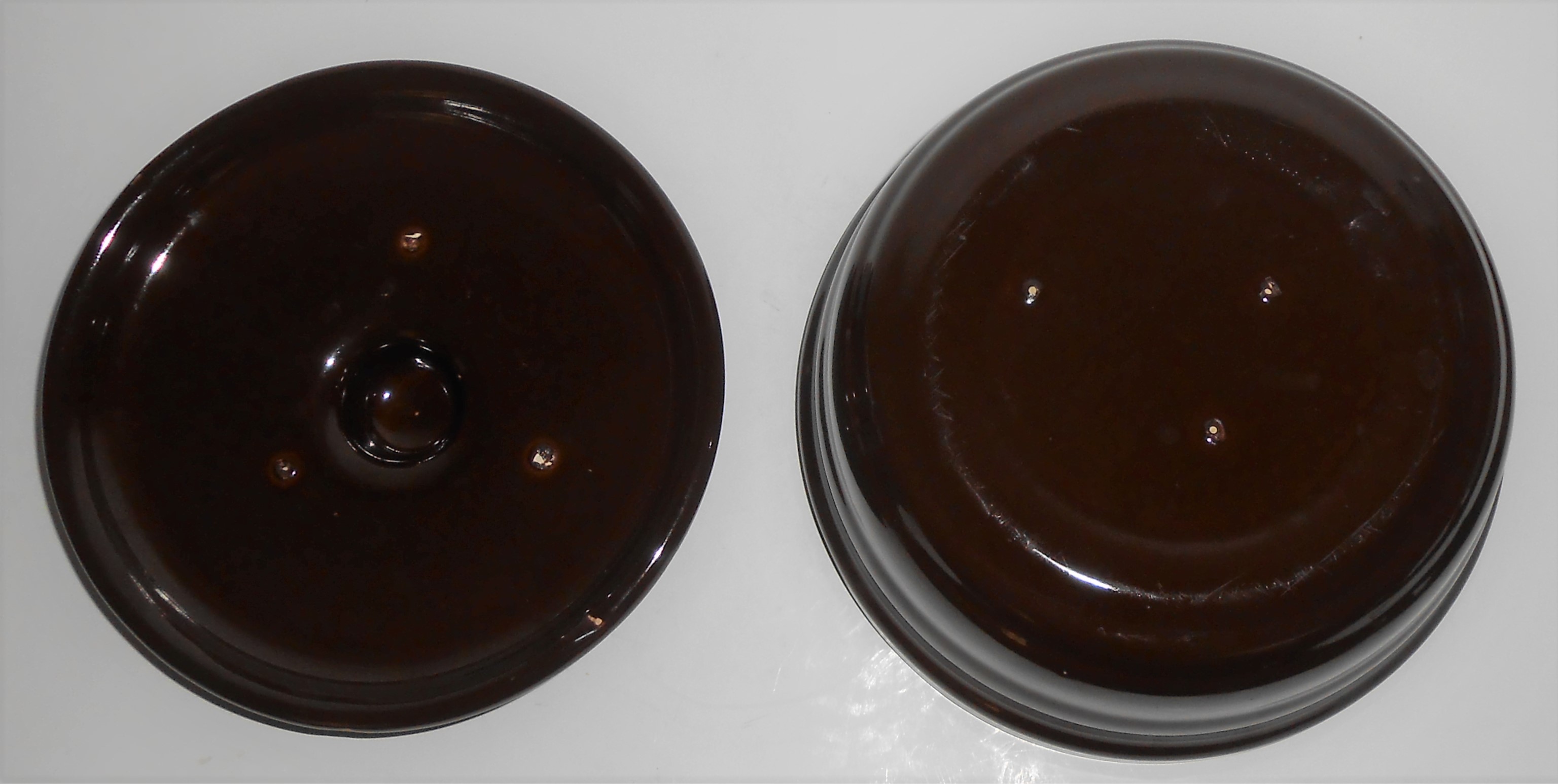 Bauer Pottery Gloss Pastel Kitchenware Dark Brown Cass